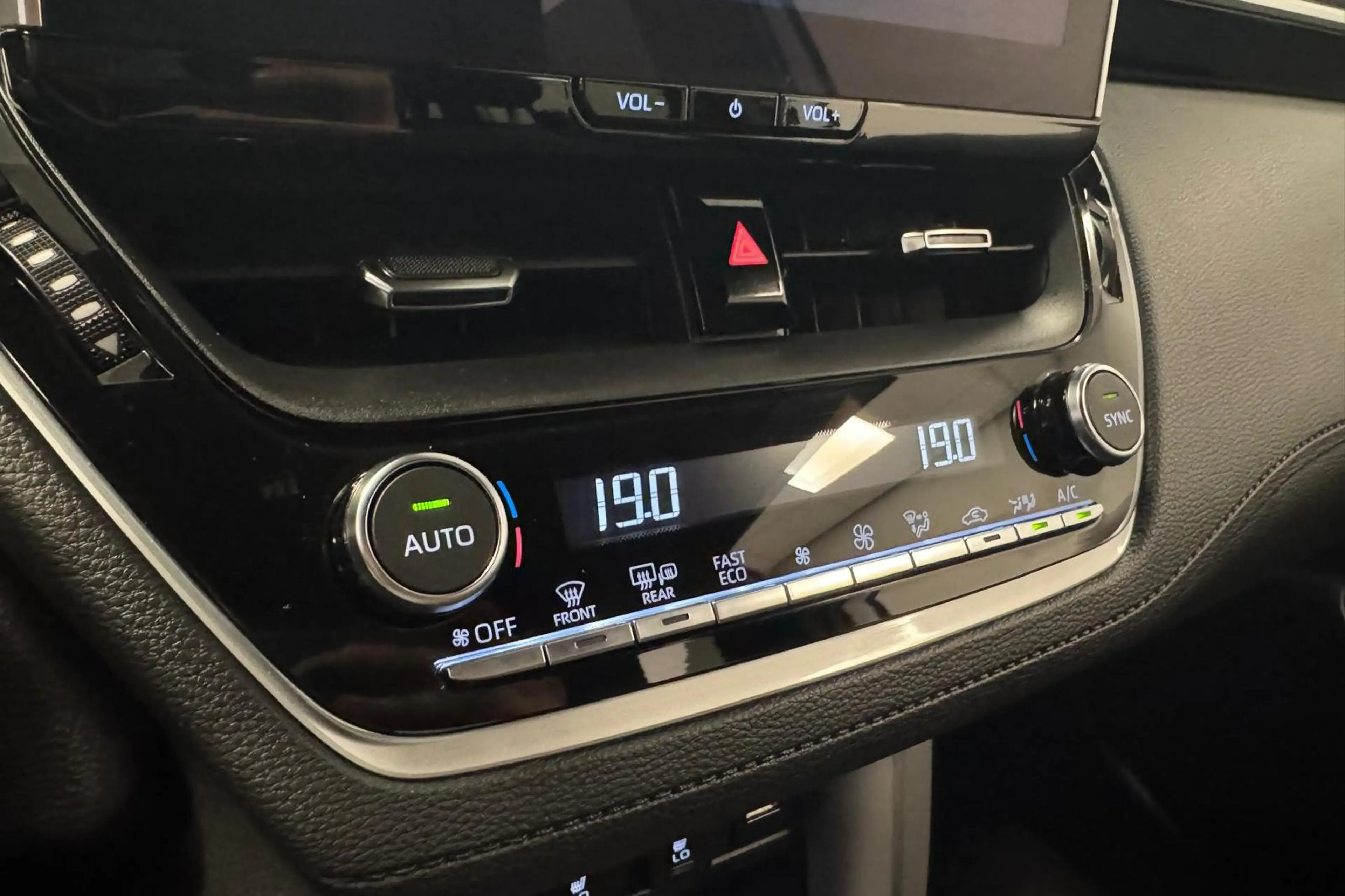 Toyota Corolla Cross Hybrid 140 Style | Trekhaak | Adaptive Cruise | Ca — photo 13