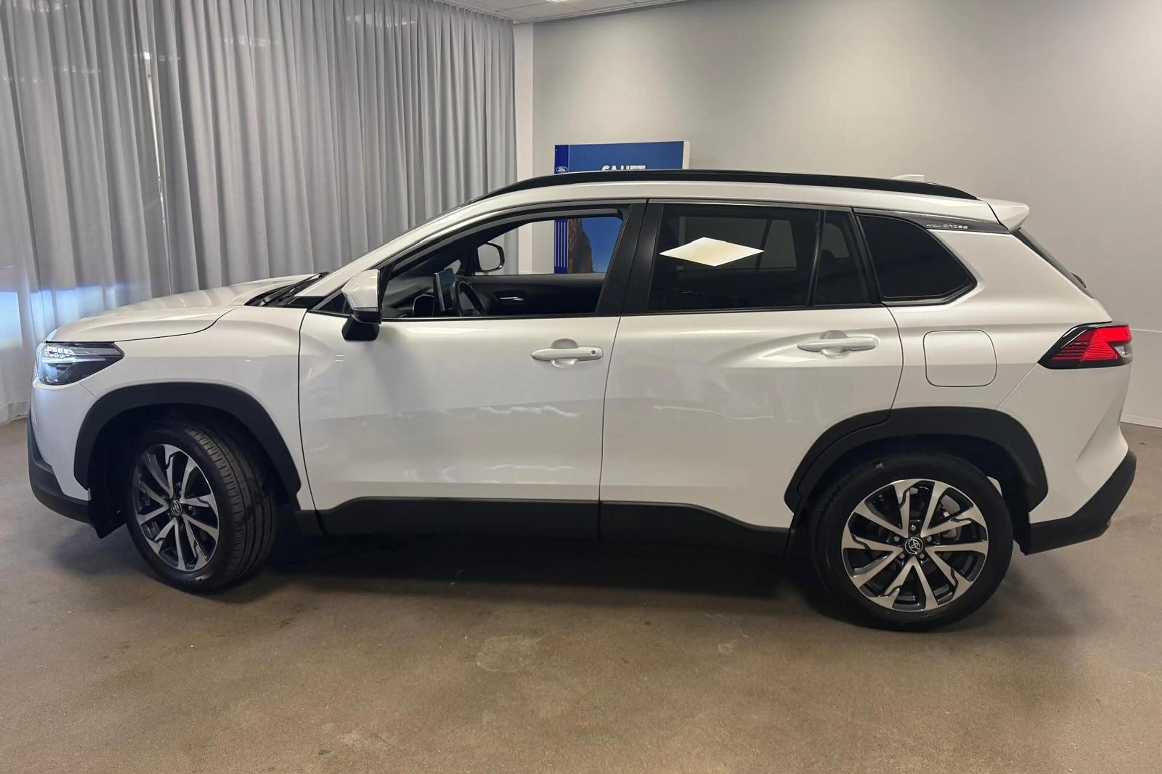Toyota Corolla Cross Hybrid 140 Style | Trekhaak | Adaptive Cruise | Ca — photo 8