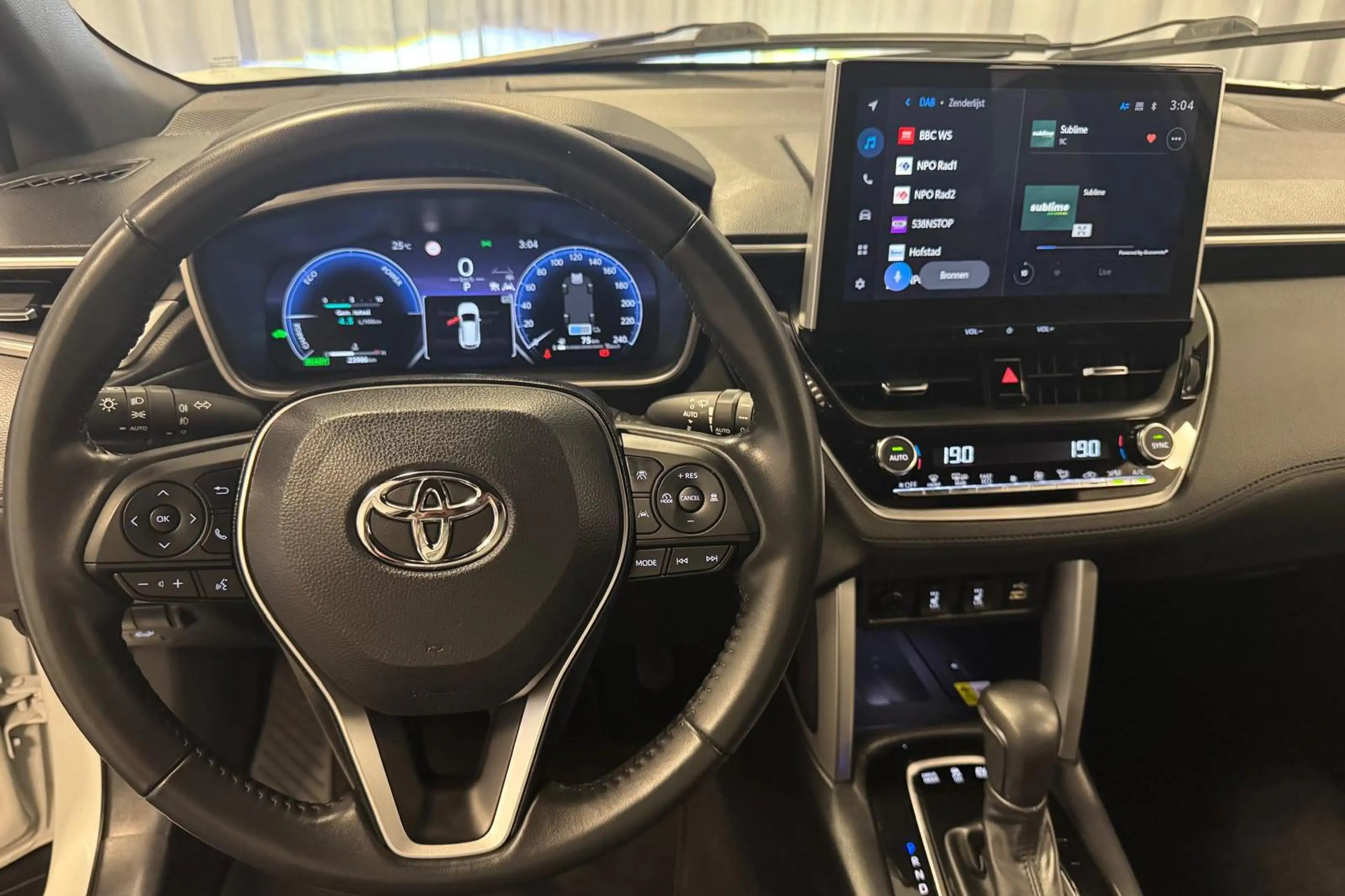 Toyota Corolla Cross Hybrid 140 Style | Trekhaak | Adaptive Cruise | Ca — photo 3