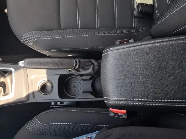 Dacia Duster view 19