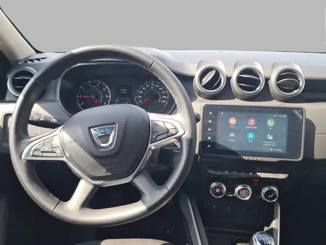 Dacia Duster view 9