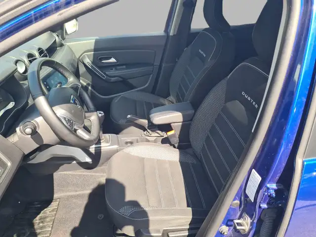 Dacia Duster view 14