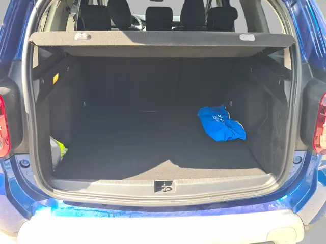 Dacia Duster view 16