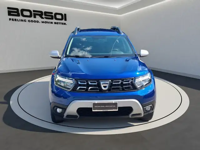 Dacia Duster view 8