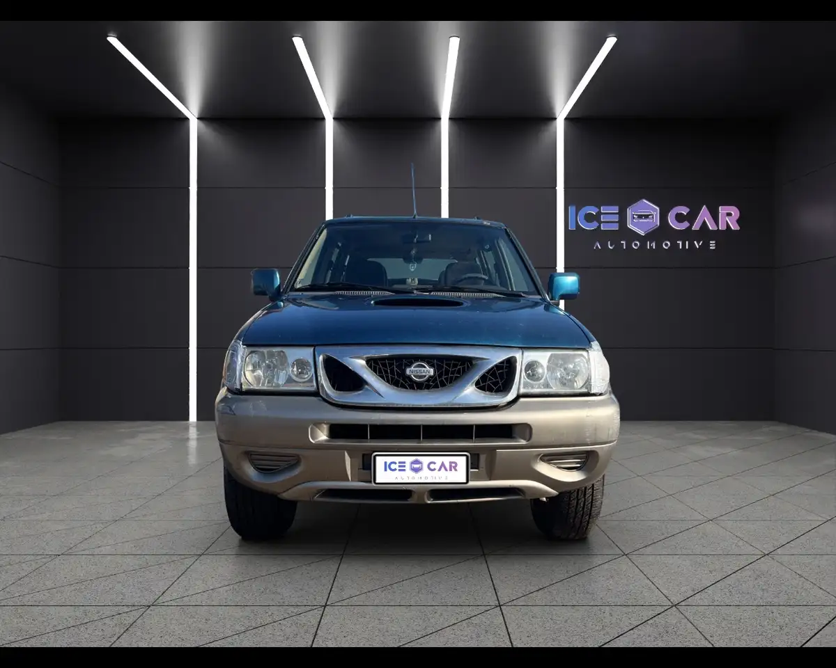 Nissan Terrano II 2.7 Tdi 3 porte Sport Safari, foto 2