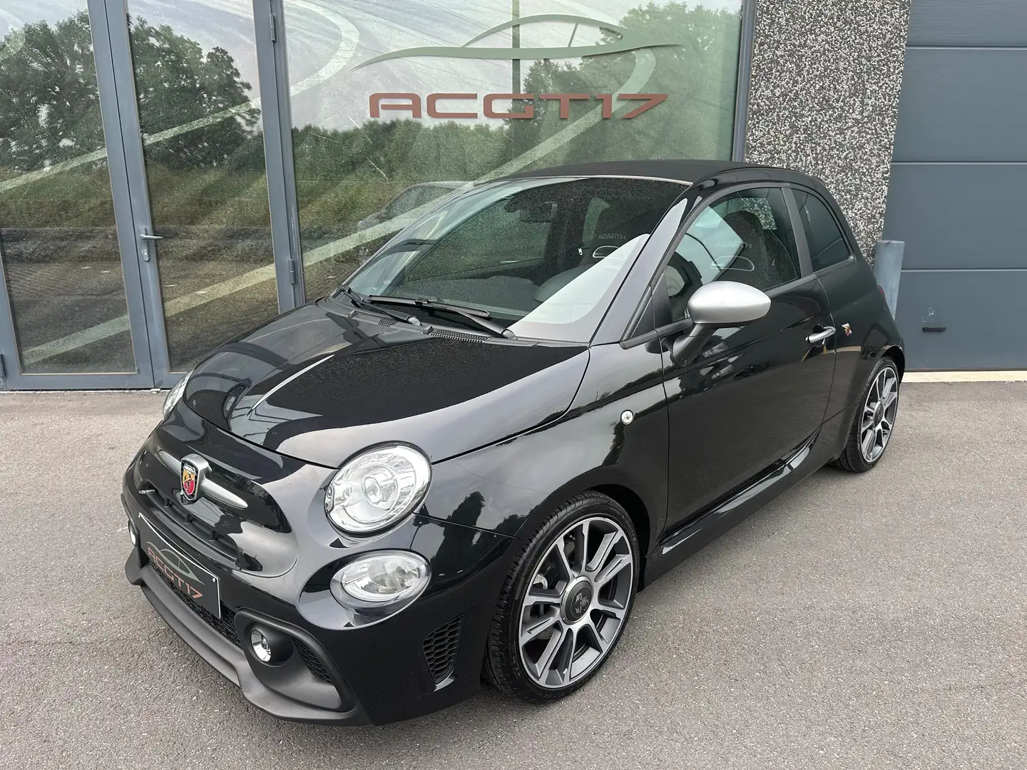 Abarth 595C CABRIO FULL OPTION-BEATS SOUNDSYSTEEM Noir - 1
