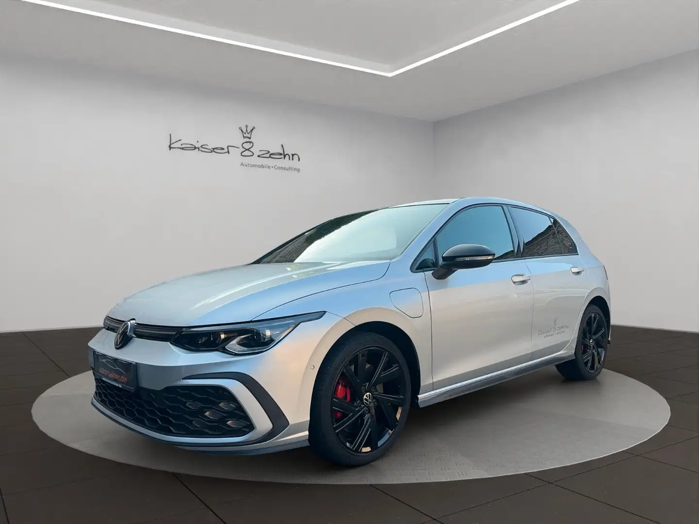 Volkswagen Golf VIII 1.4 eHybrid OPF DSG GTE Silver - 1