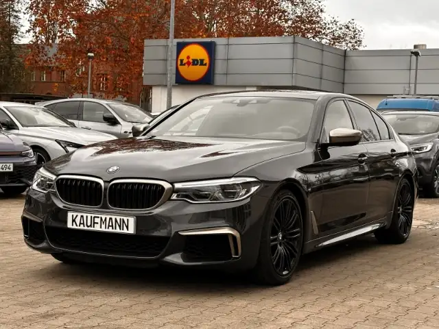BMW 550 i xDrive LED HUD H&K KAM PANO