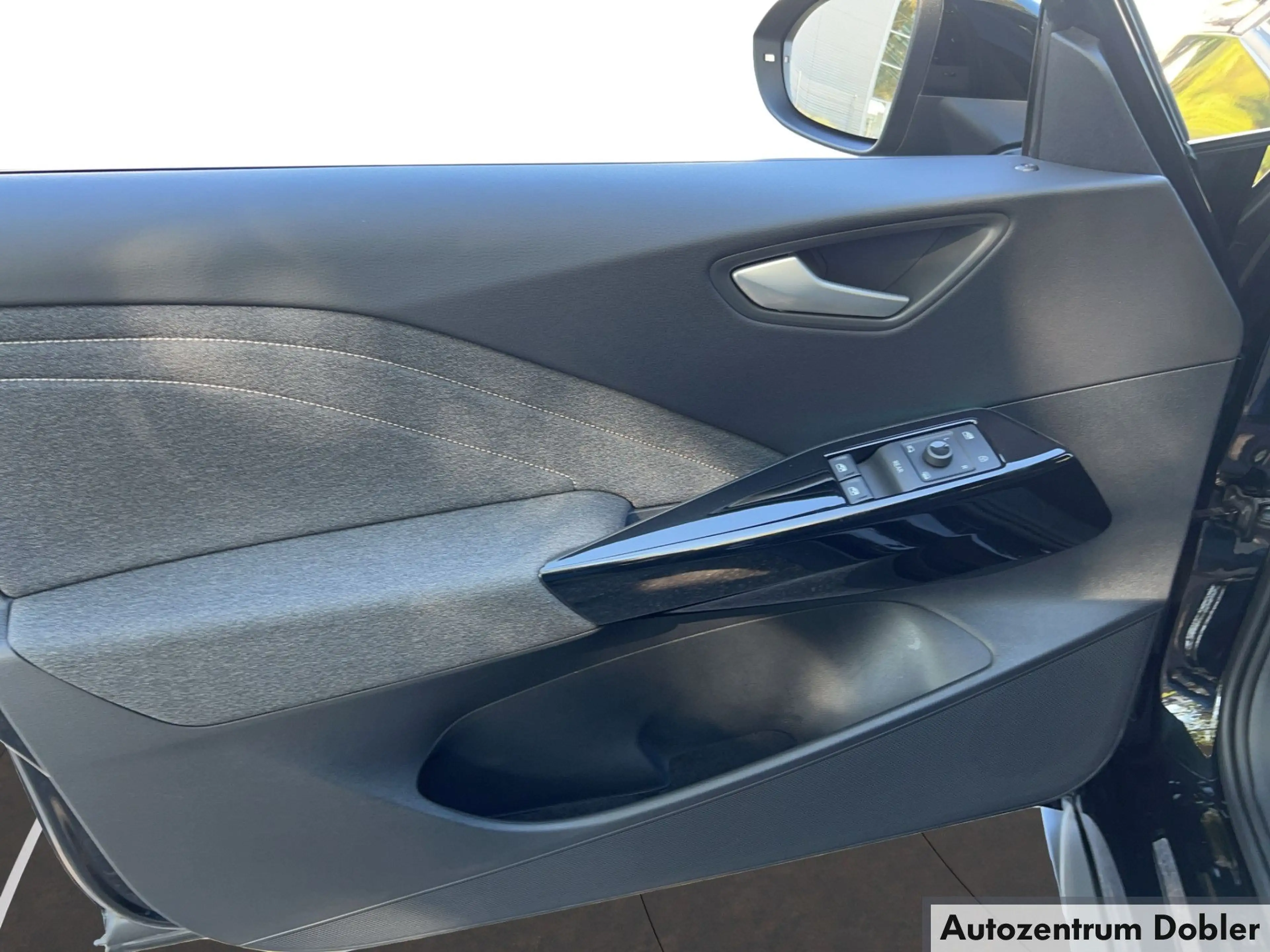 Volkswagen ID.3 Pro 150 kW ACC AHK PDC Matrix Wärmepumpe LED — photo 12