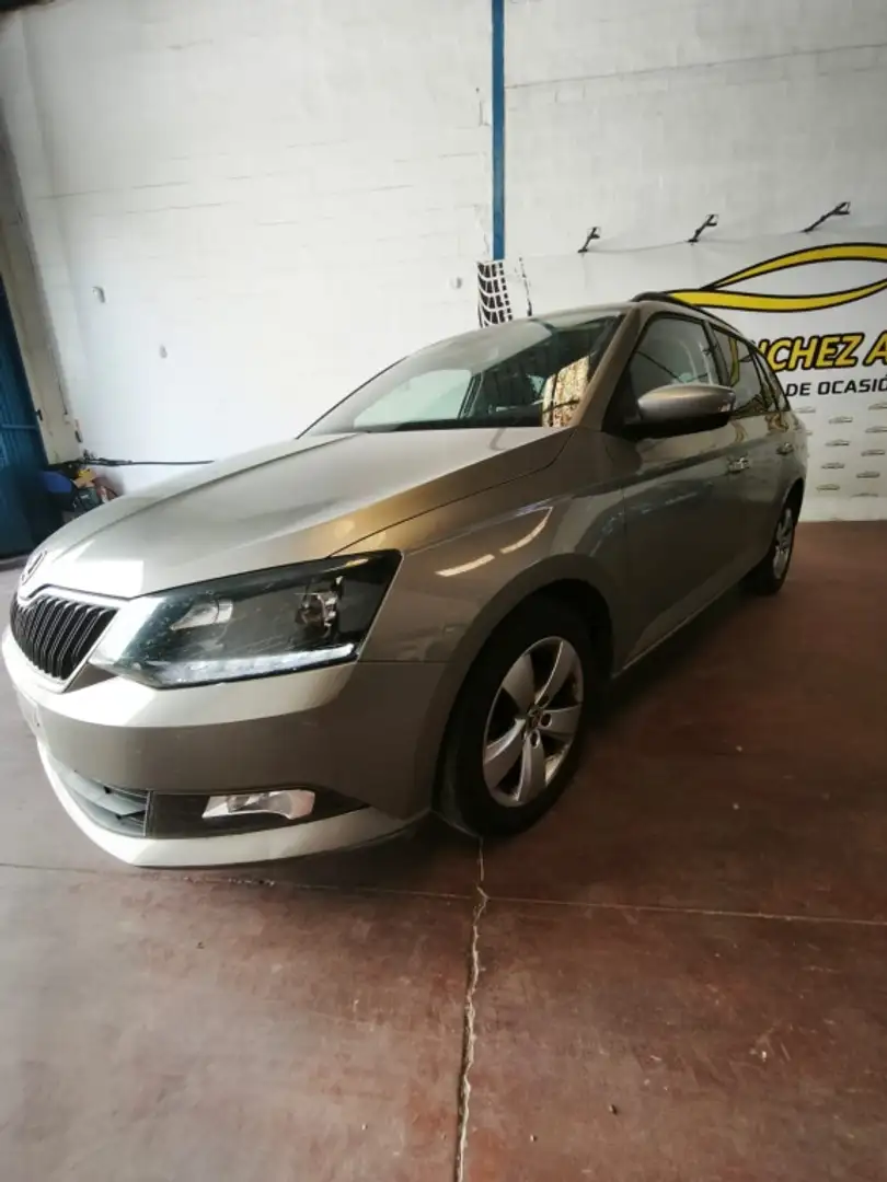 Skoda Fabia Combi 1.2 TSI Style 66kW Gris - 1