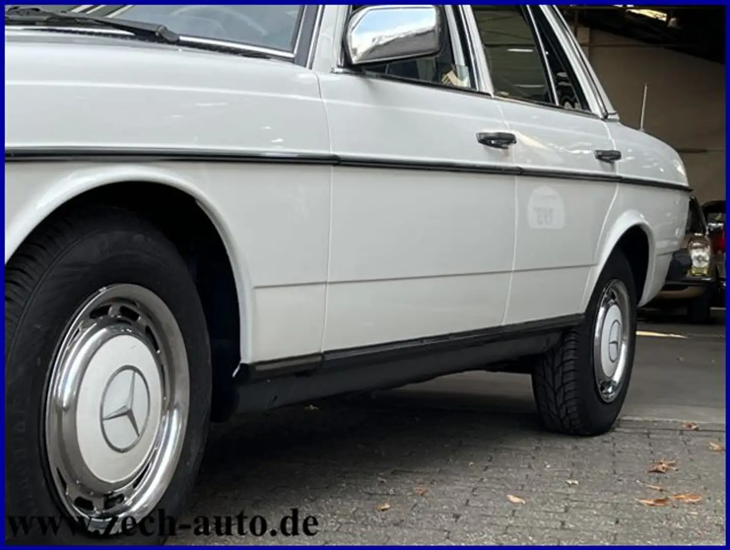 Mercedes-Benz 230 E W 123 * Automatik * Schiebedach * Weiß - 2