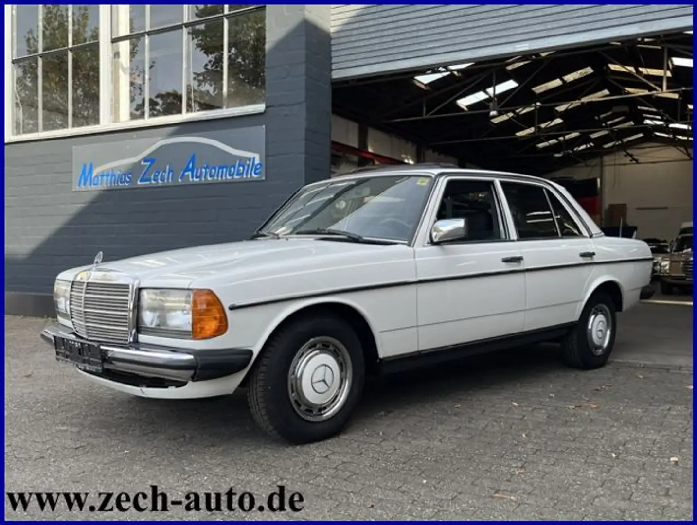 Mercedes-Benz 230 E W 123 * Automatik * Schiebedach * Weiß - 1