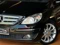 Mercedes-Benz B 200 *15-TKM* 1.HAND/AUT./TLEDER/NAVI/SHZ/XENON crna - thumbnail 8