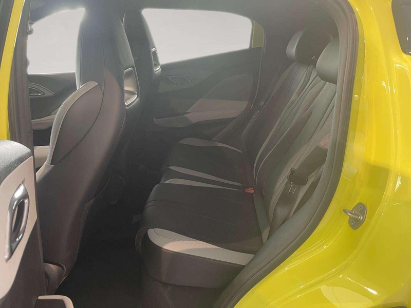 BYD Dolphin Dolphin Surf EV Comfort — photo 11
