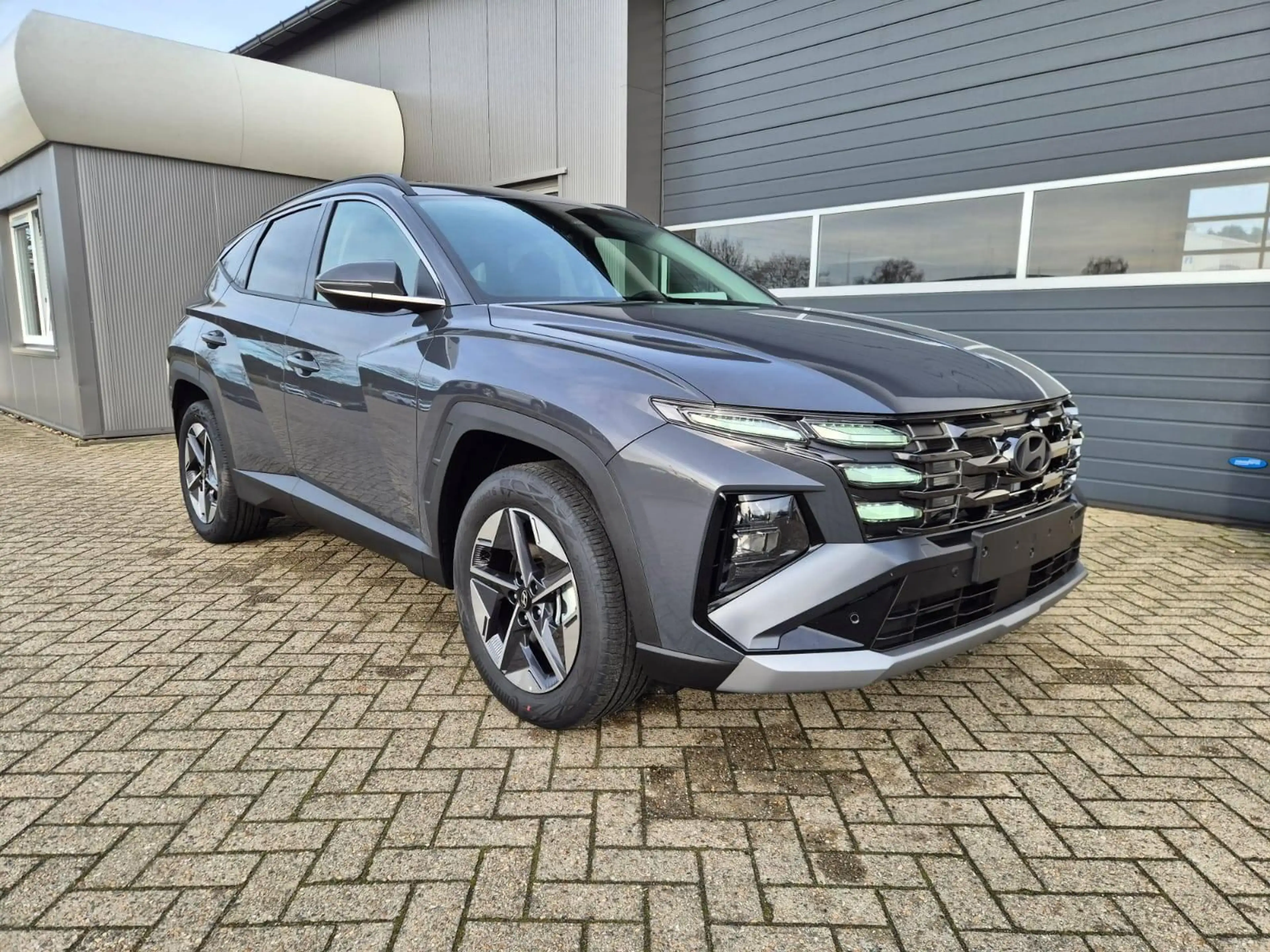 Hyundai TUCSON Trend 1.6 T-GDI 150PS Automatik TZ 2026 Teil-Le... — photo 7