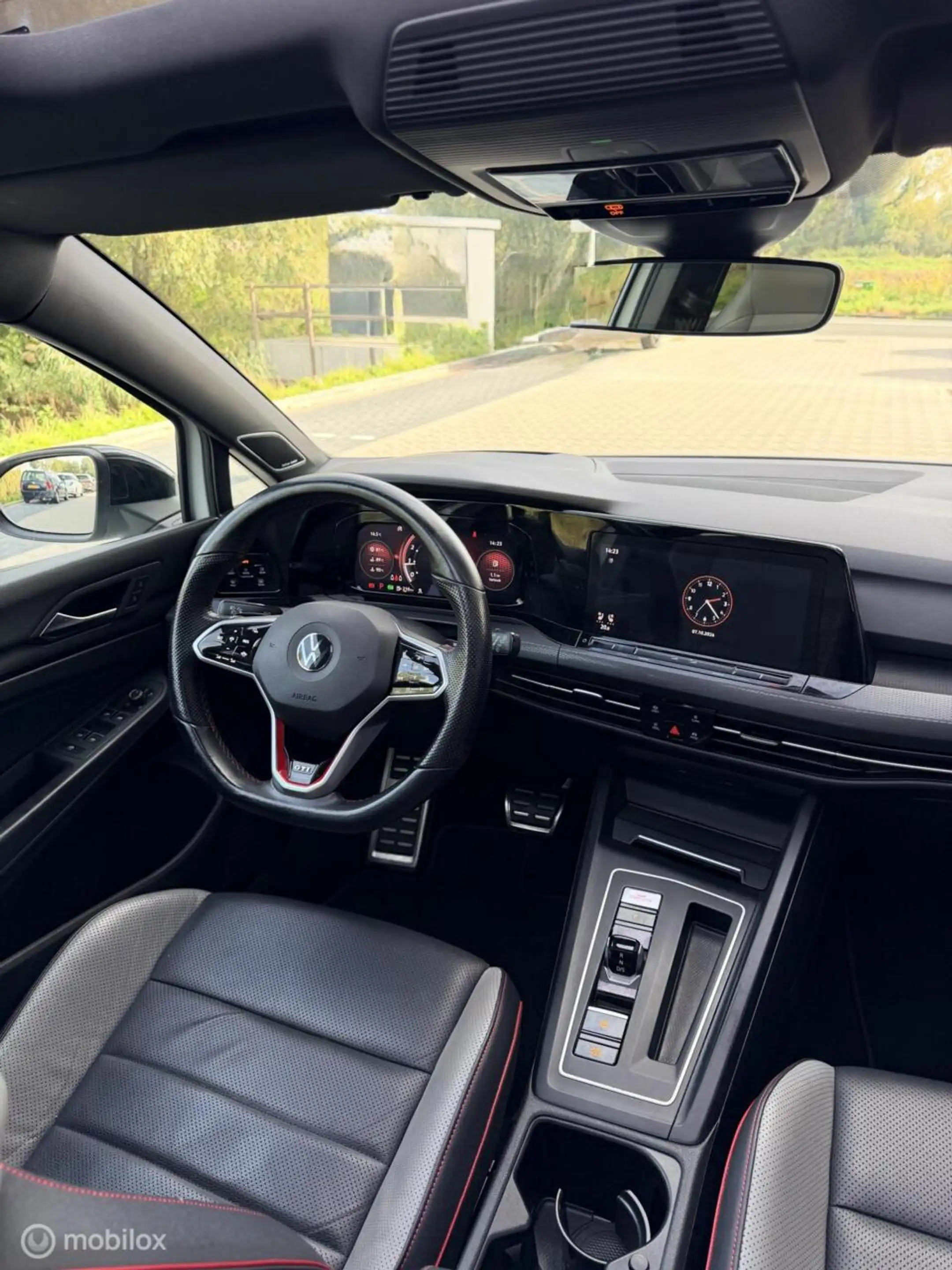 Volkswagen Golf GTI 2.0 TSI Clubsport PANO/HDUP/DEALER/VOLL — photo 2