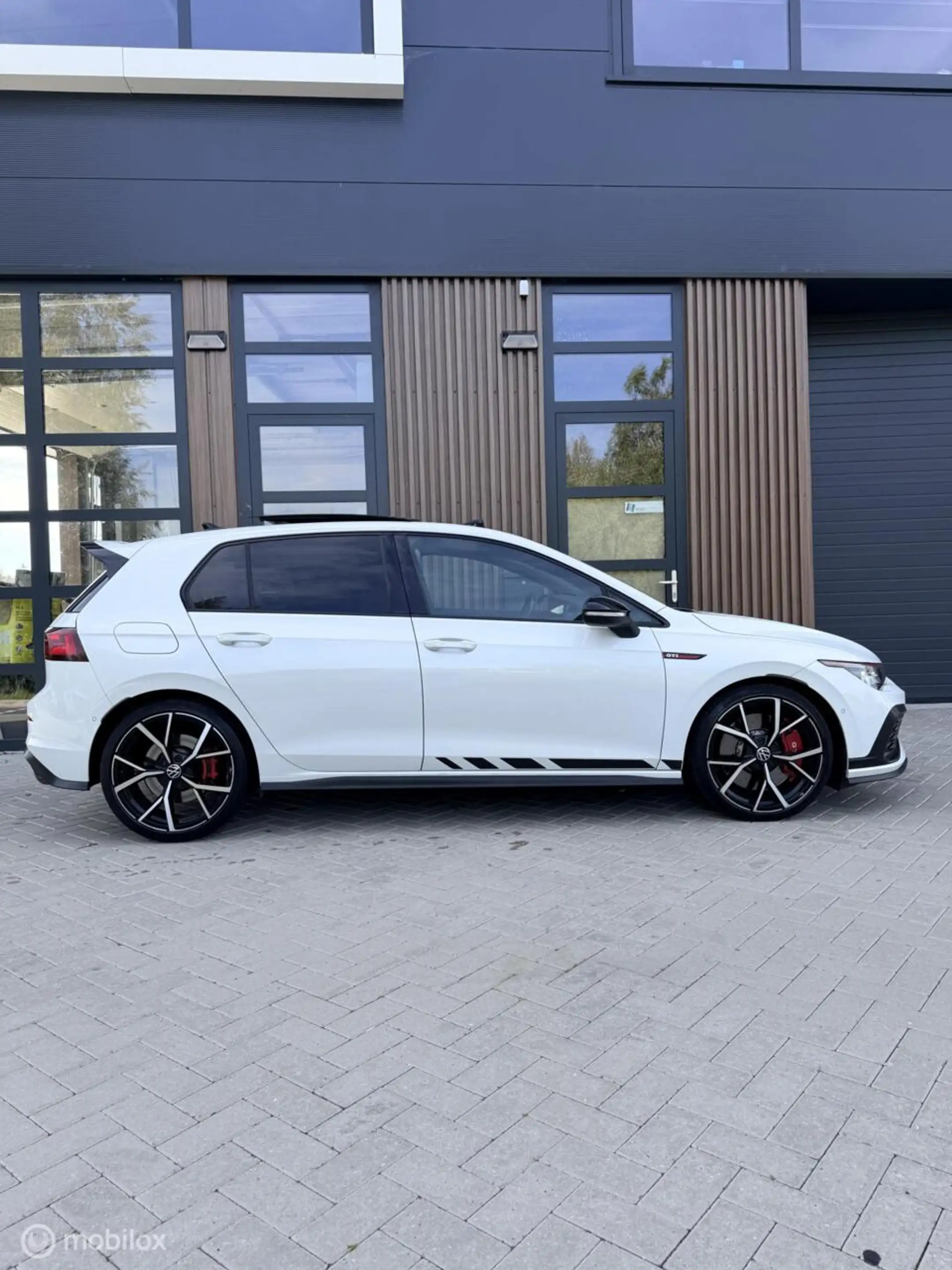 Volkswagen Golf GTI 2.0 TSI Clubsport PANO/HDUP/DEALER/VOLL — photo 6