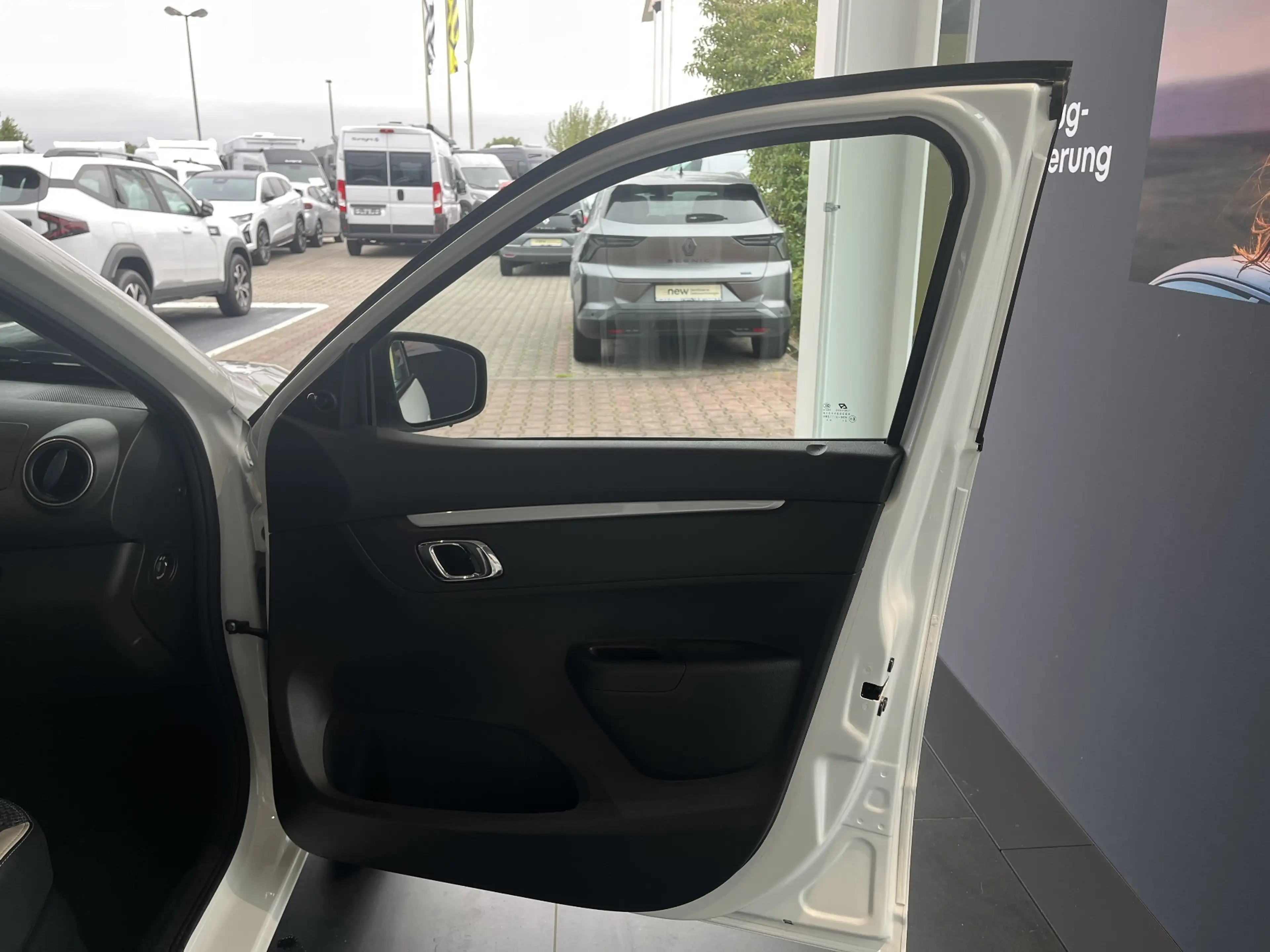 Dacia Spring Essential ELECTRIC 45 — photo 5