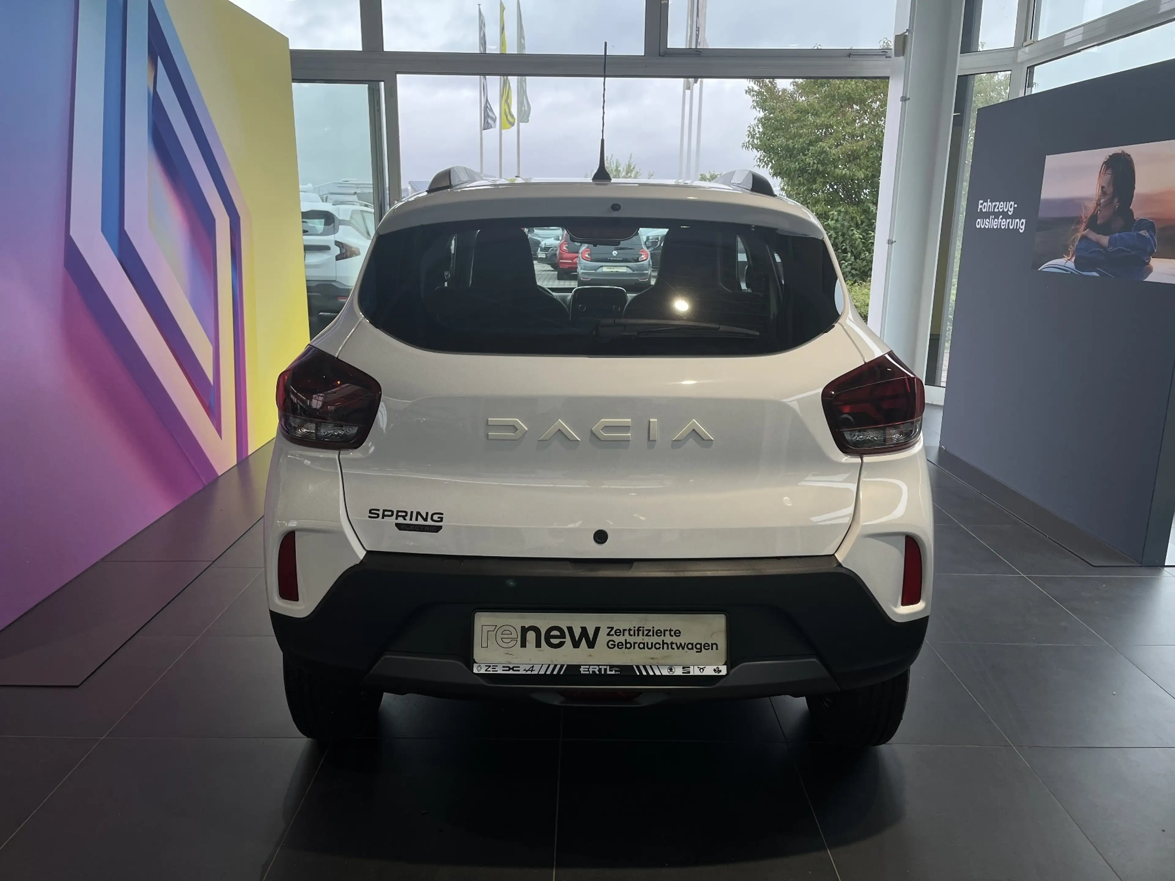 Dacia Spring Essential ELECTRIC 45 — photo 9