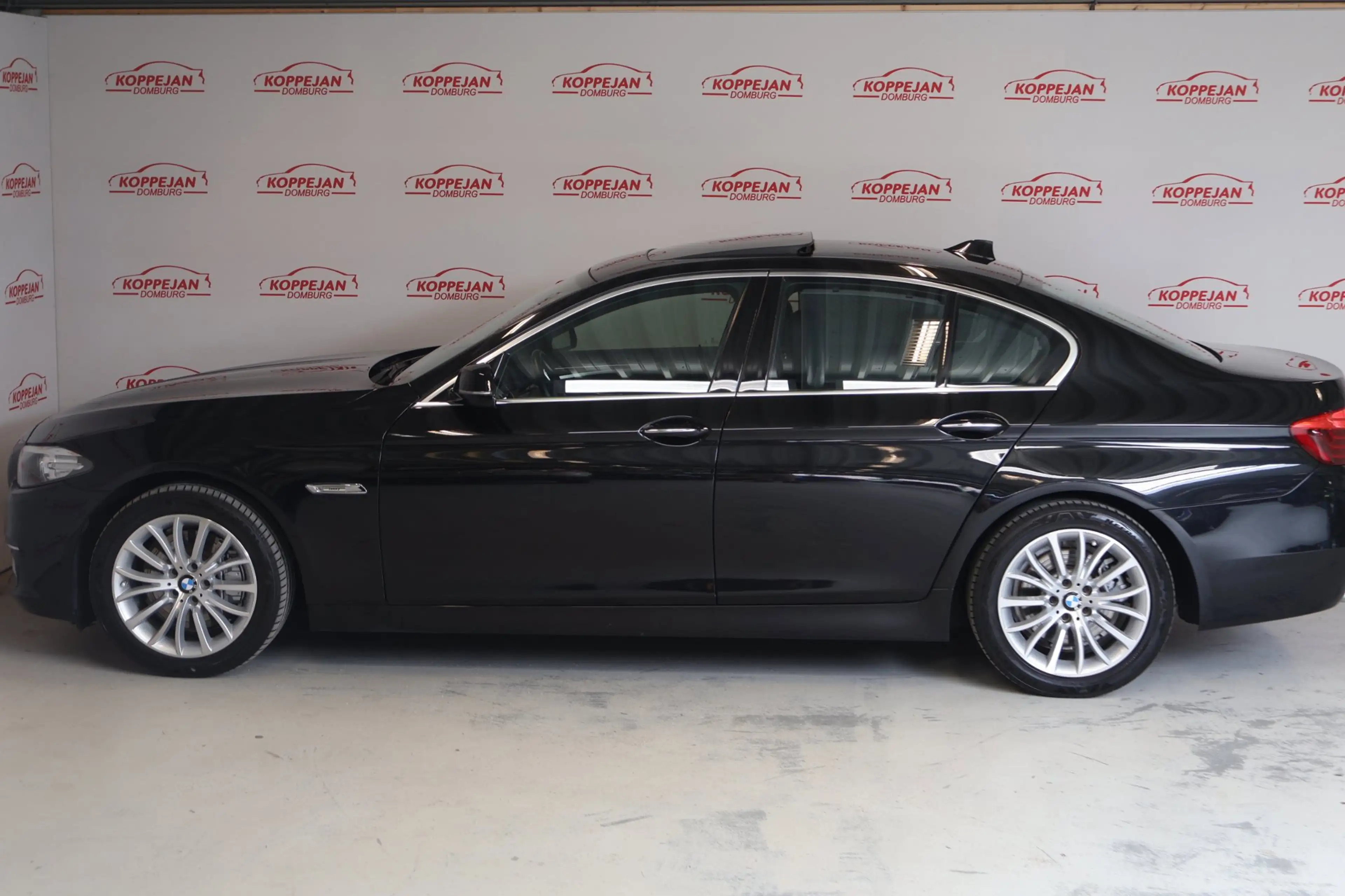 BMW 528 5-serie 528i High Executive dealer OH, Carplay, Pa — photo 4