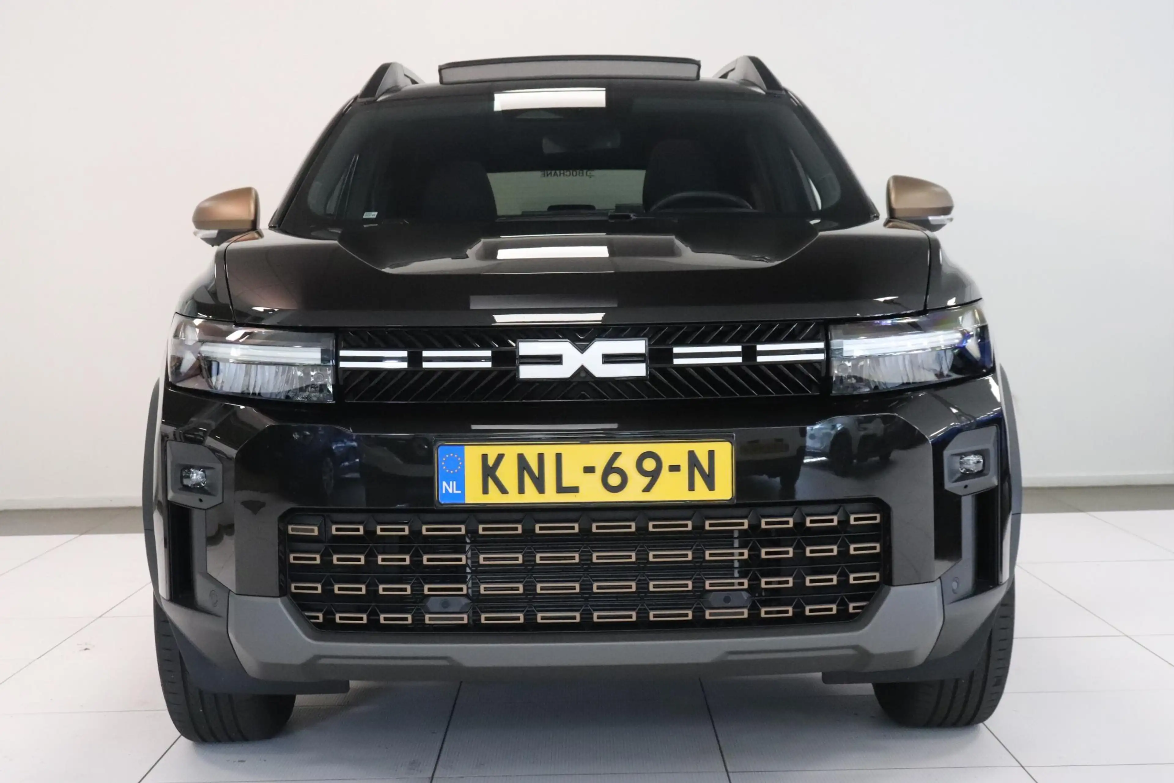 Dacia Bigster 1.8 Hybrid 155 Extreme | Demo | PACK WINTER / PACK — photo 18