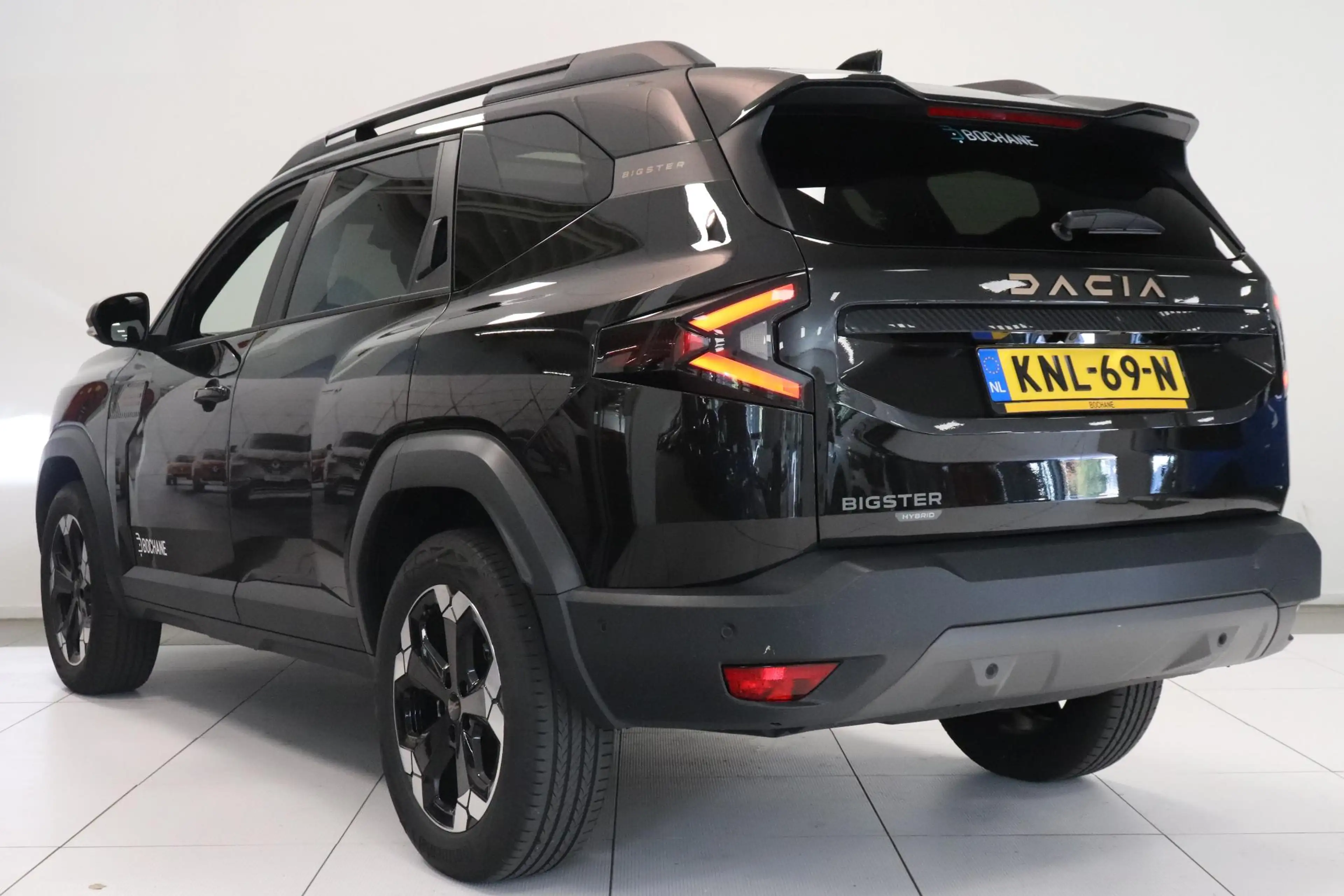 Dacia Bigster 1.8 Hybrid 155 Extreme | Demo | PACK WINTER / PACK — photo 6
