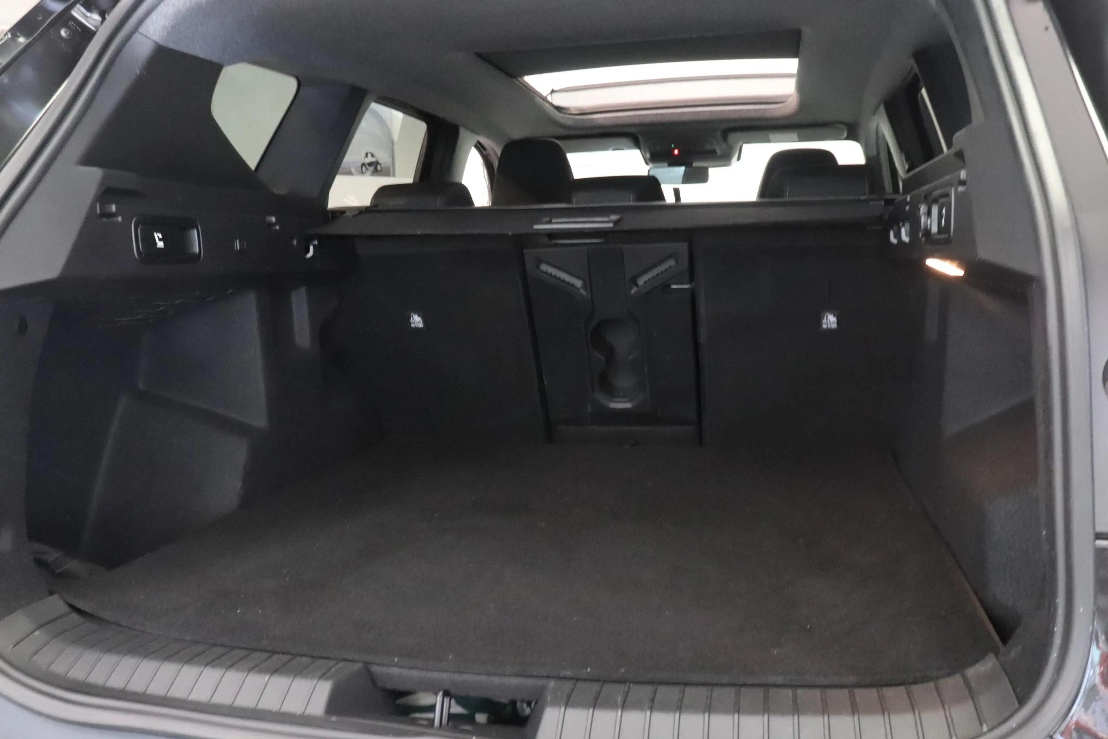 Dacia Bigster 1.8 Hybrid 155 Extreme | Demo | PACK WINTER / PACK — photo 9