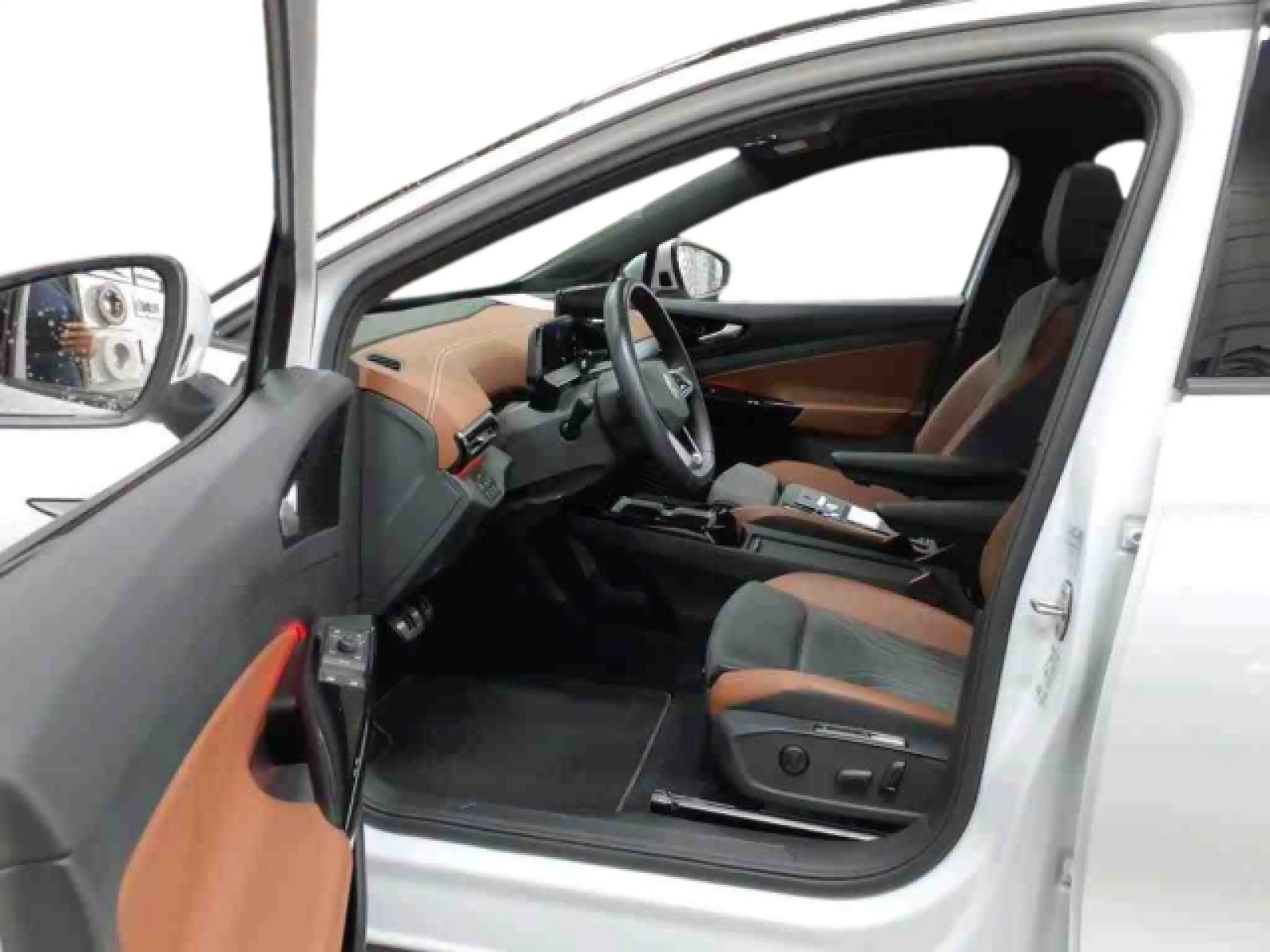 Volkswagen ID.5 Pro Performance Wärmepu AHK Pano Matrix 360 — photo 5