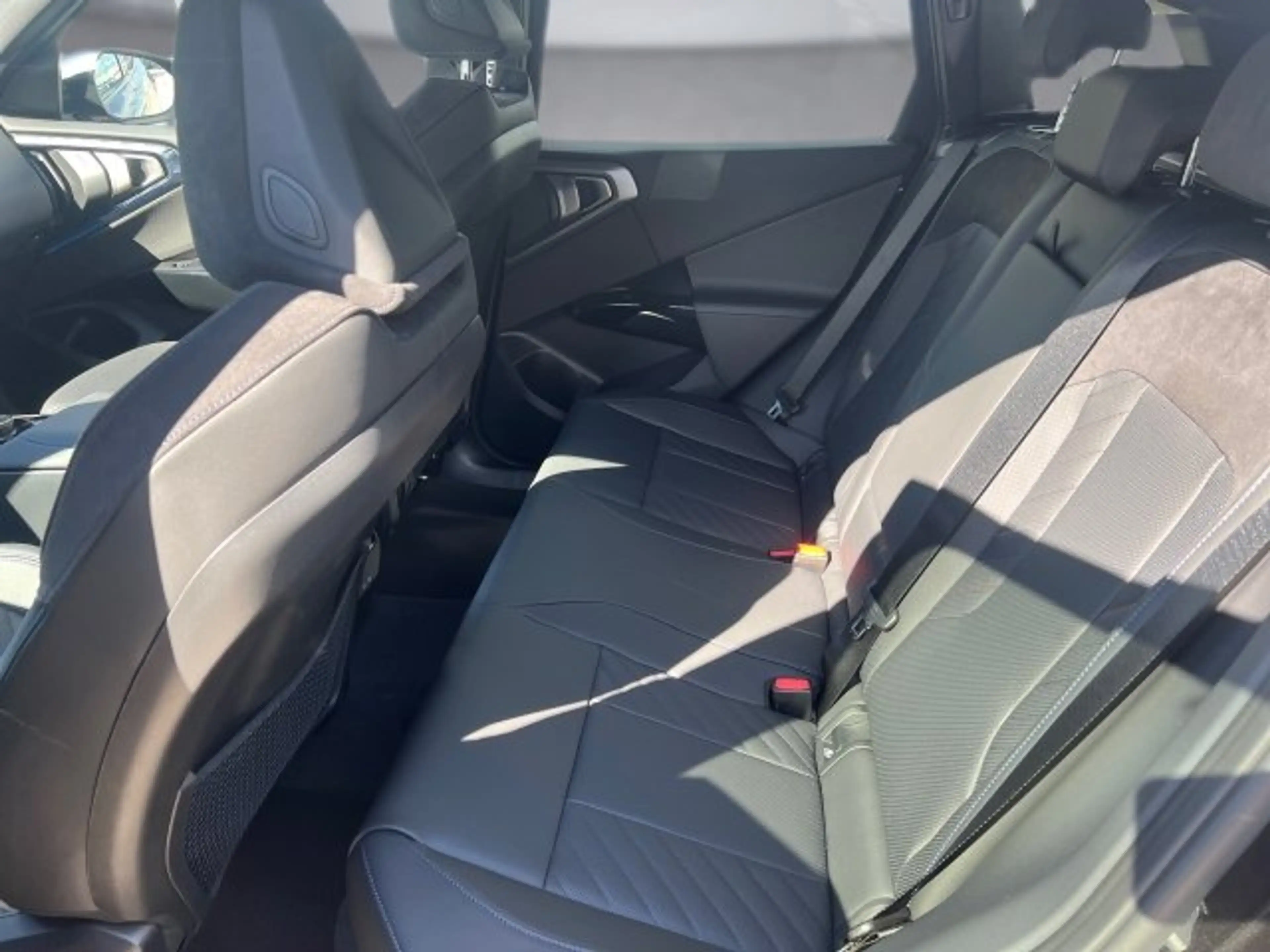 BMW X3 xDrive30e G45 XB1 — photo 12