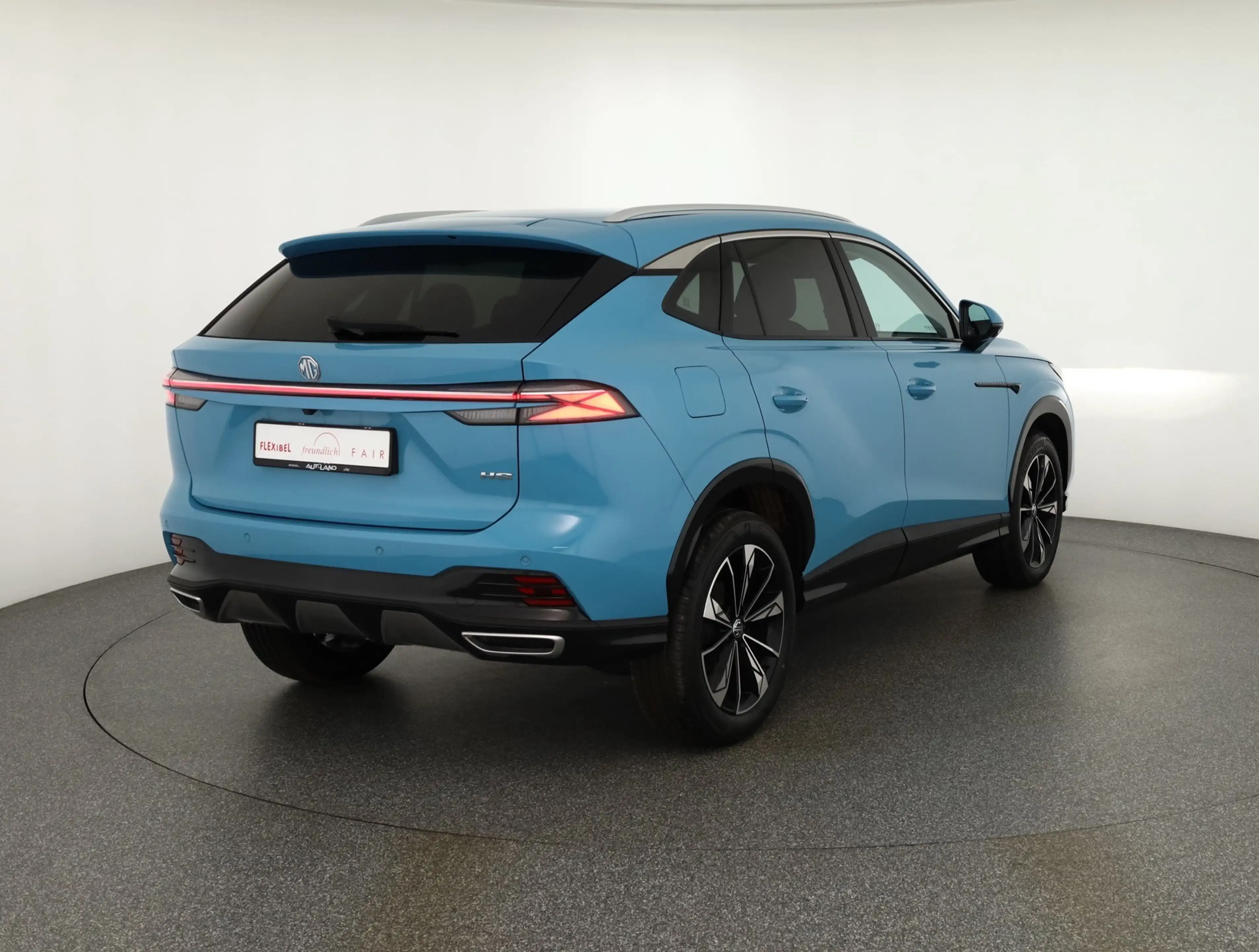 MG HS 1.5 T GDI 125 kW Luxury LED Navi 360° ACC — photo 5