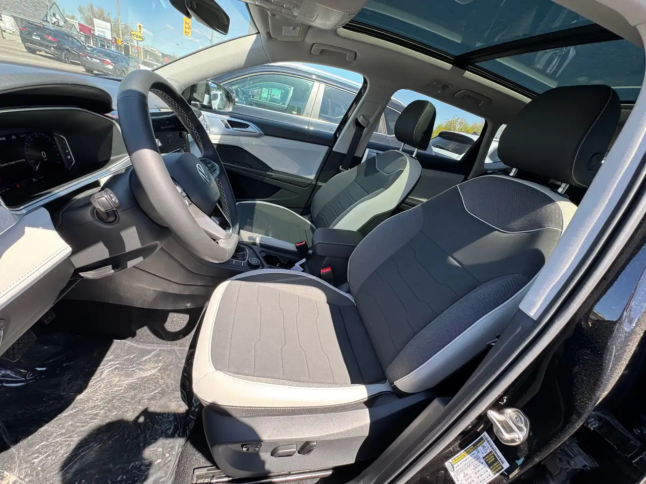Volkswagen Taos снимка Volkswagen Taos