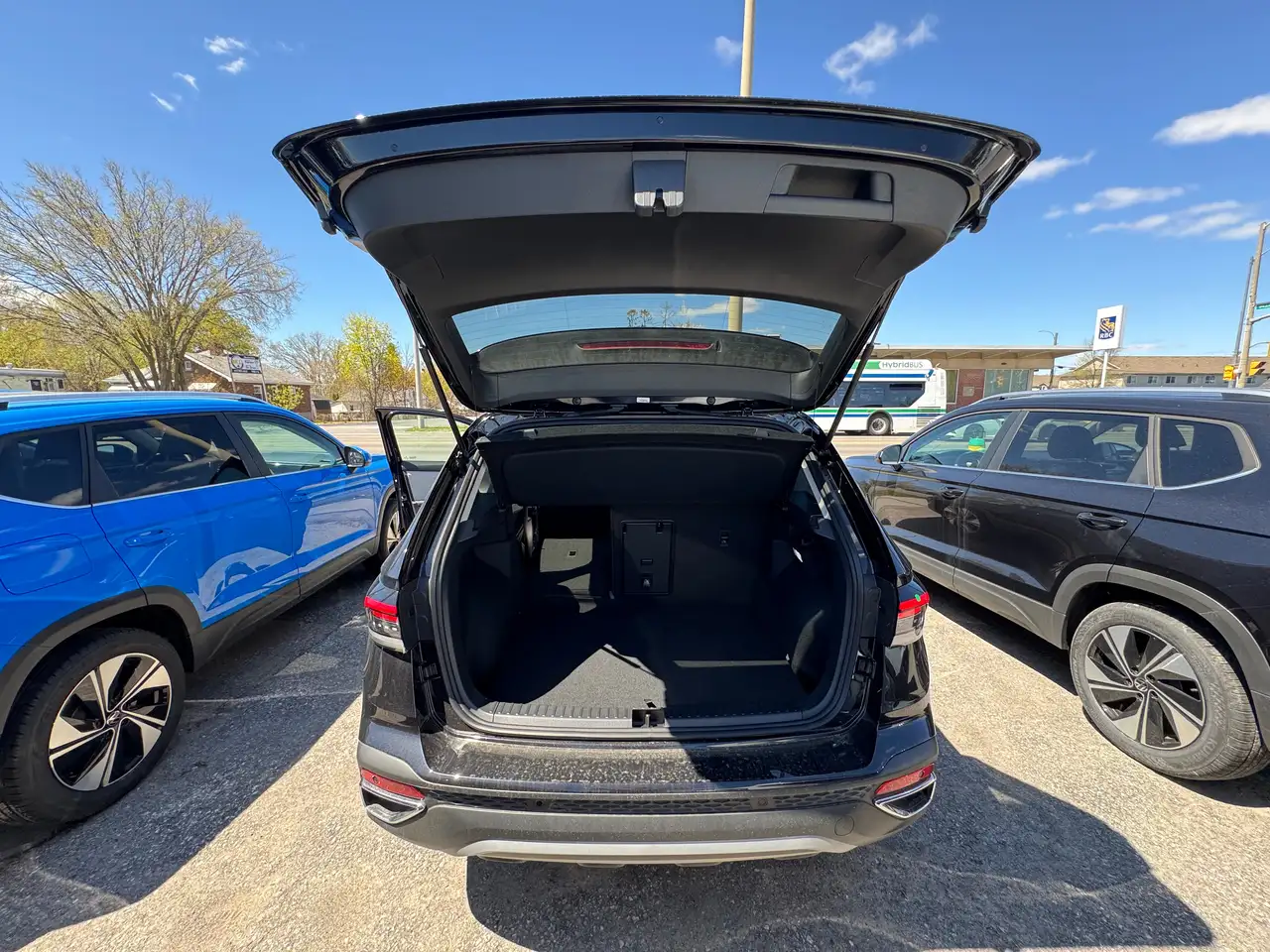 Volkswagen Taos снимка Volkswagen Taos