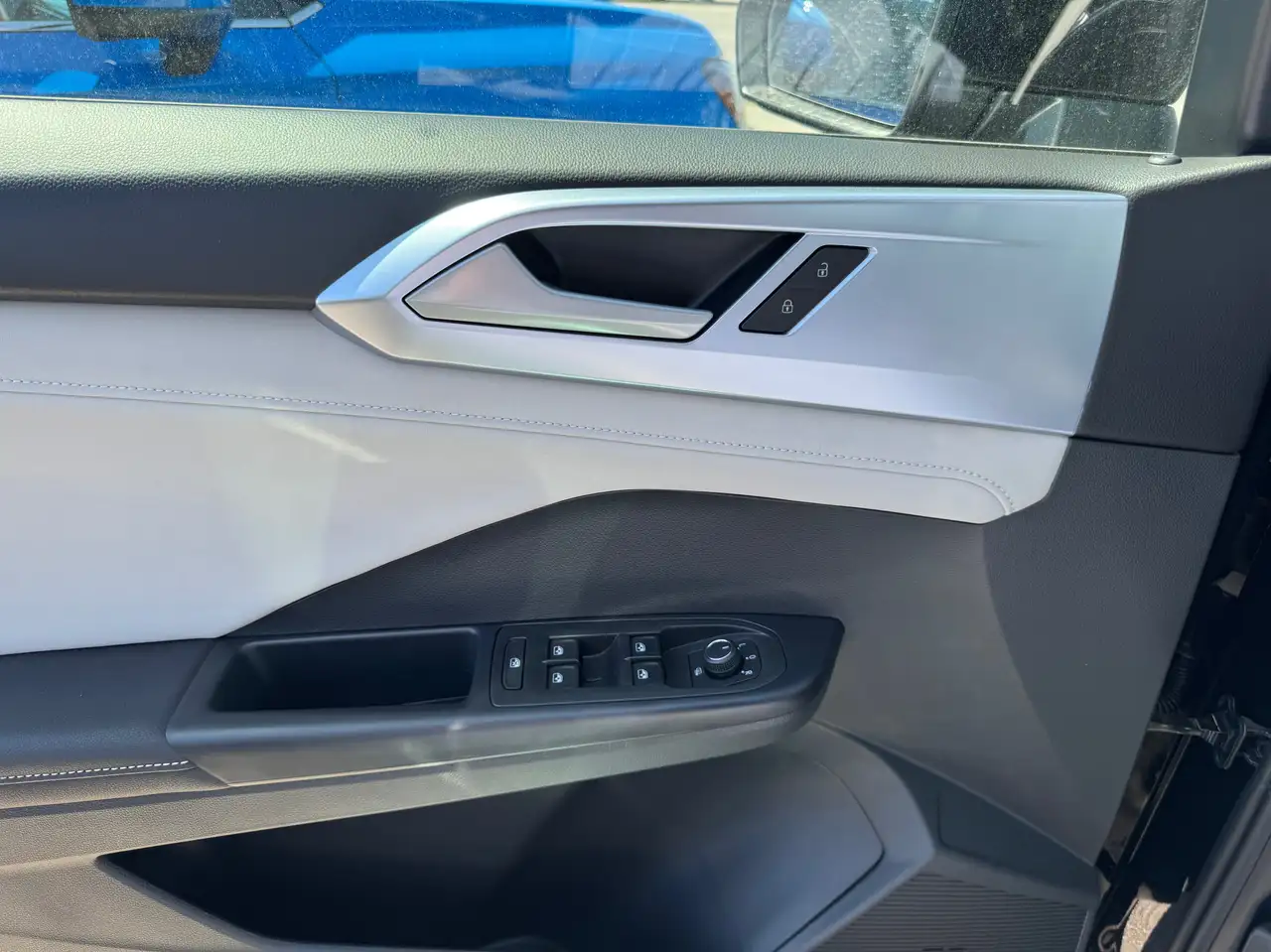 Volkswagen Taos снимка Volkswagen Taos