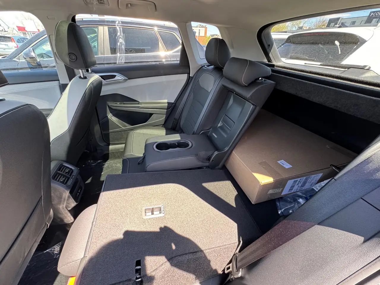 Volkswagen Taos снимка Volkswagen Taos