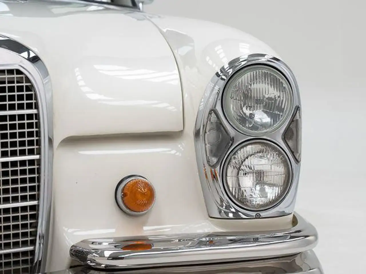 Mercedes-Benz 280 SE '68 CH00164, foto 12