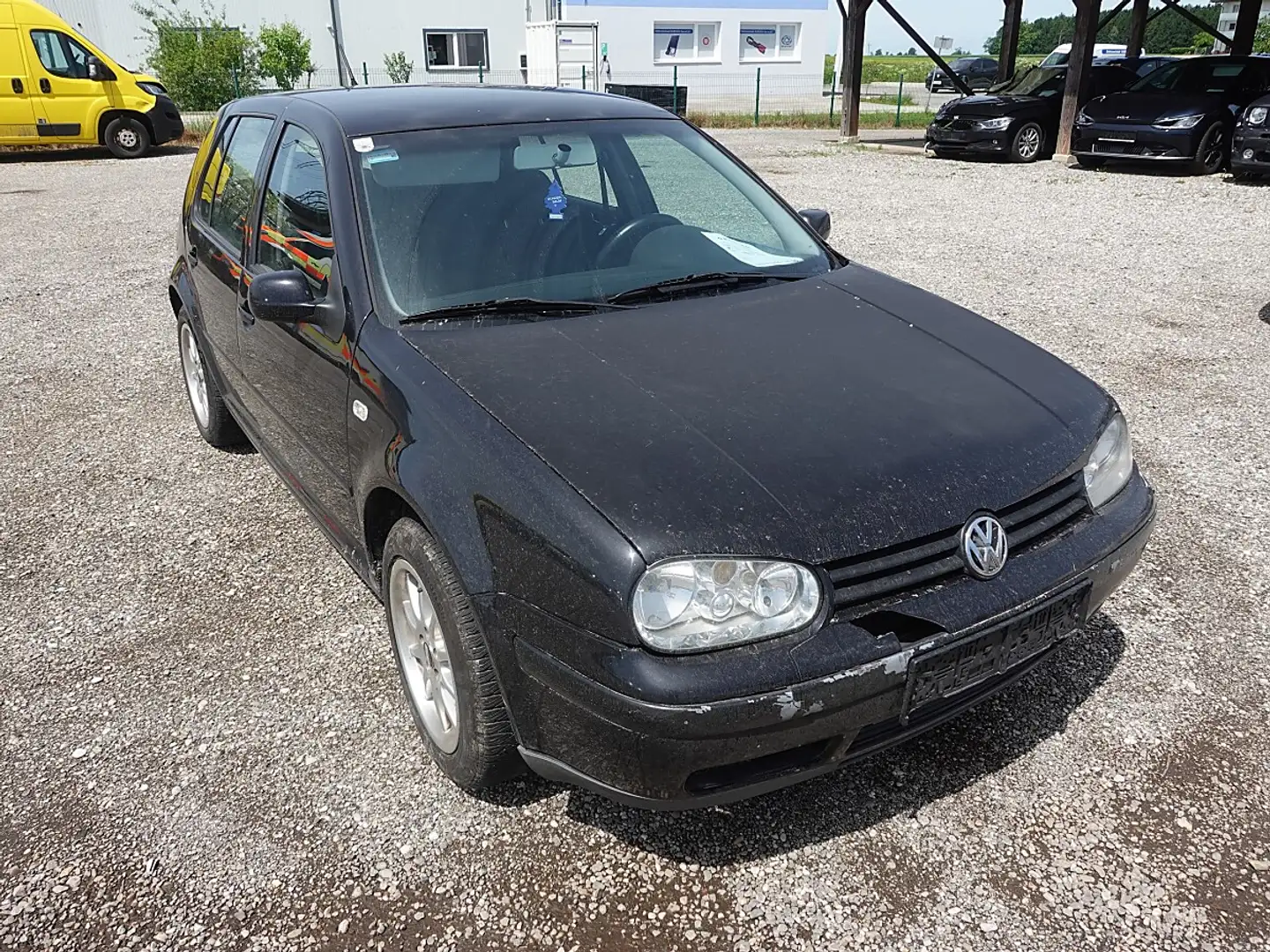 Volkswagen Golf Schwarz - 2