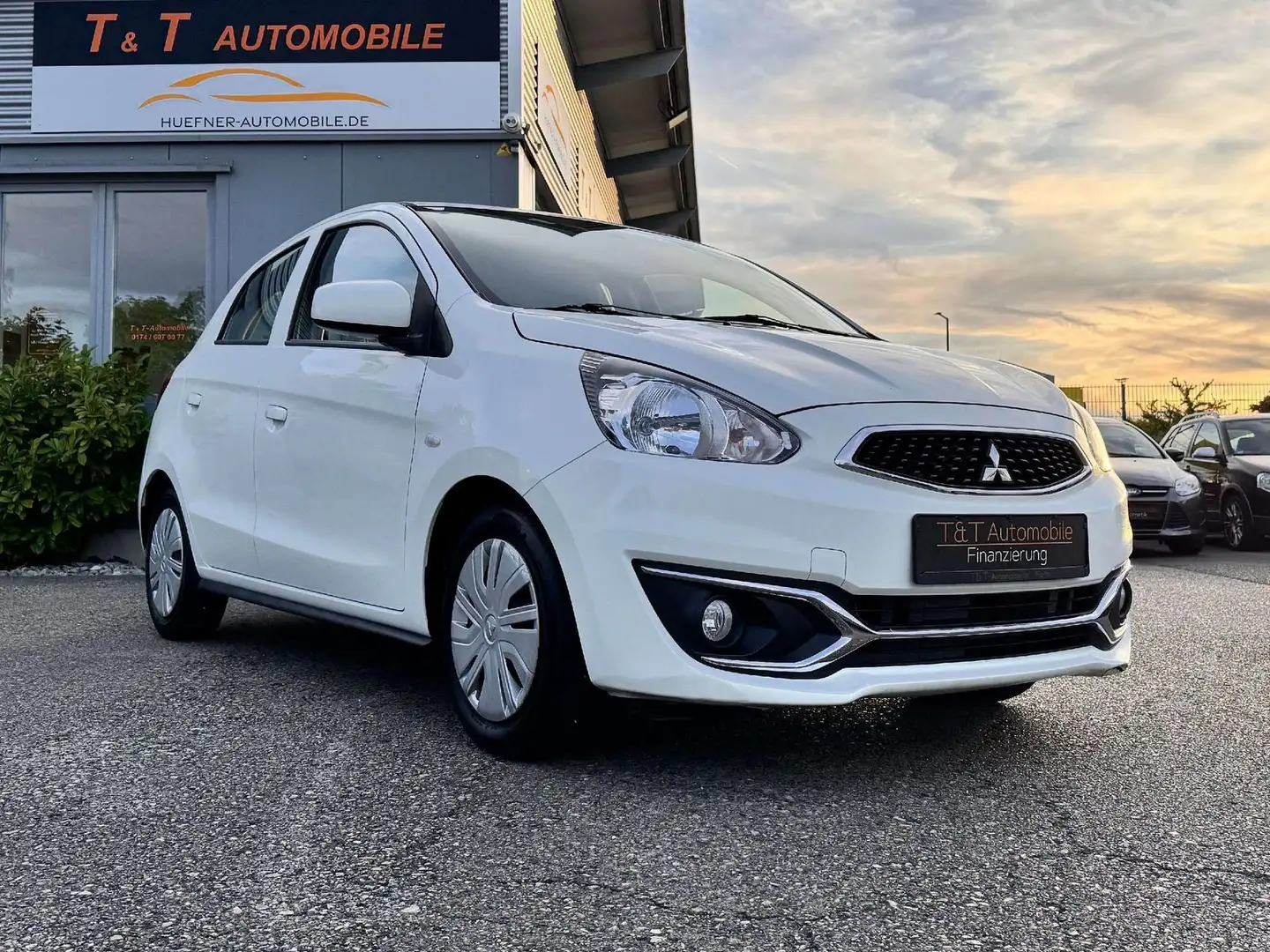 Mitsubishi Space Star Edition Blanc - 1
