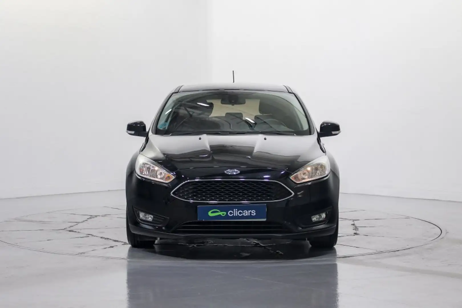 Ford Focus 1.0 Ecoboost Auto-S&S Trend+ 125 Schwarz - 2