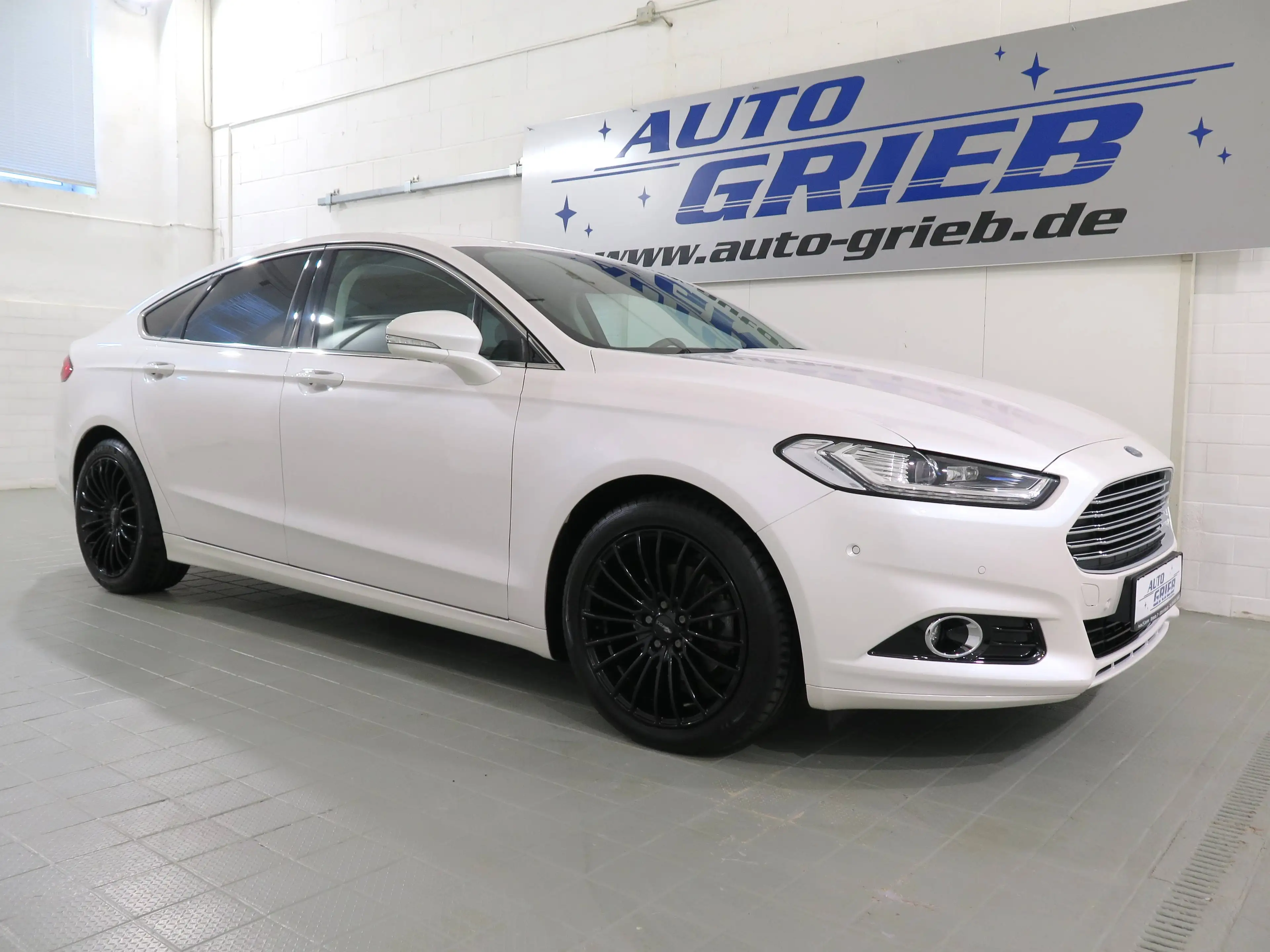 Ford Mondeo Titanium AWD, LED, ACC, Navi, Standh