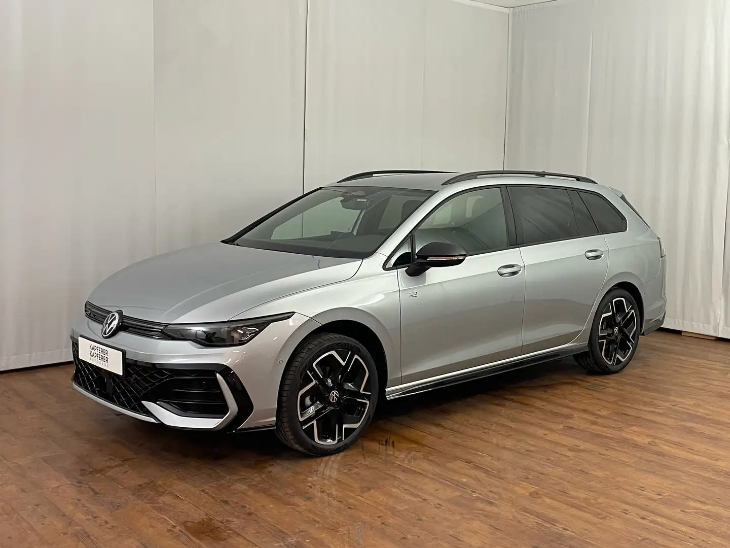 Volkswagen Golf Variant Sport mHeV DSG Silber - 2