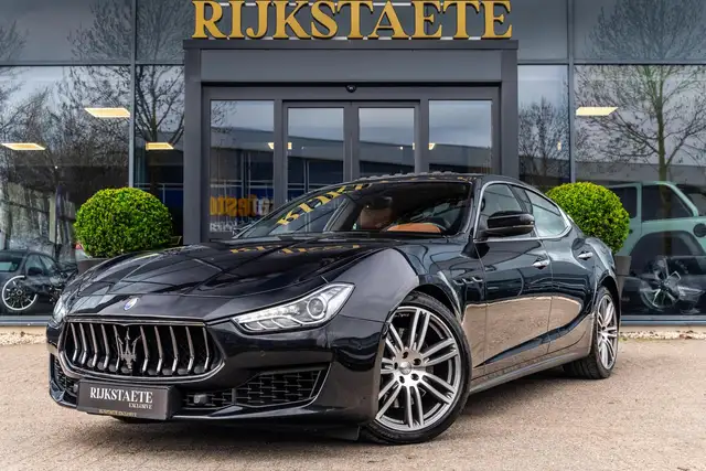 Maserati Ghibli 3.0 V6 GranLusso|PANO|STOELV|MEMORY|KLOK