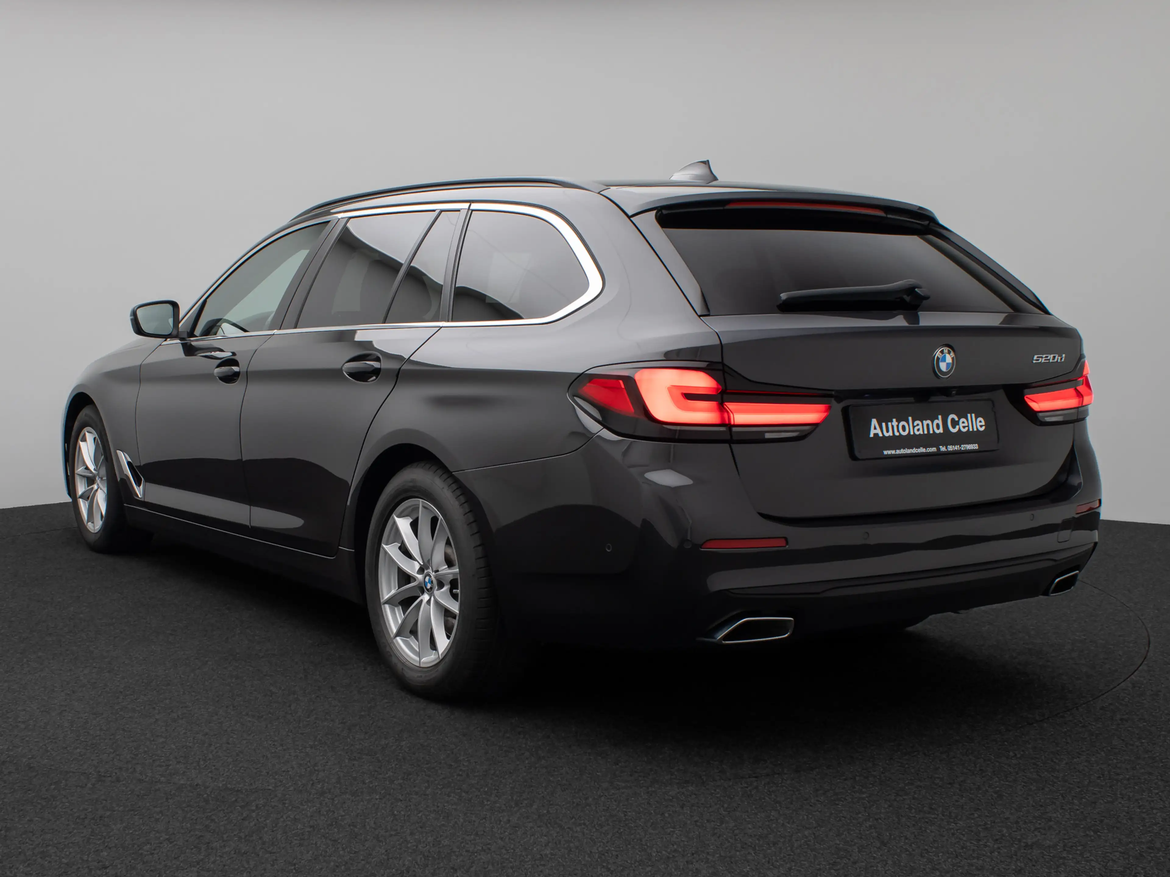 BMW 520 Kamera DAB 4xKlima AHK Alarm Leder Sport — photo 9