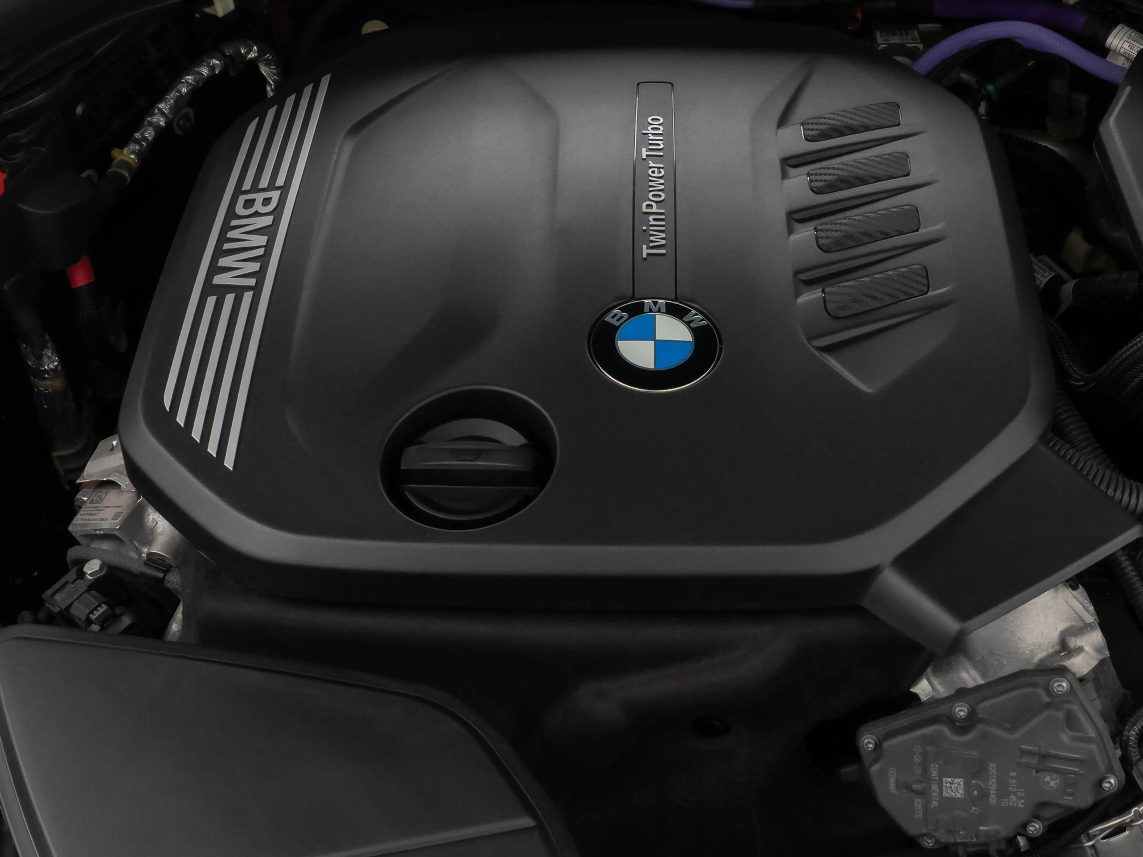 BMW 520 Kamera DAB 4xKlima AHK Alarm Leder Sport — photo 15