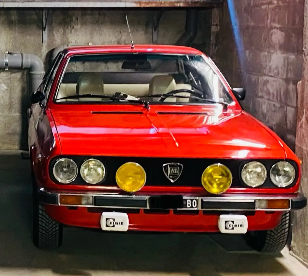 Lancia Beta coupe’ 1.3 Red - 2