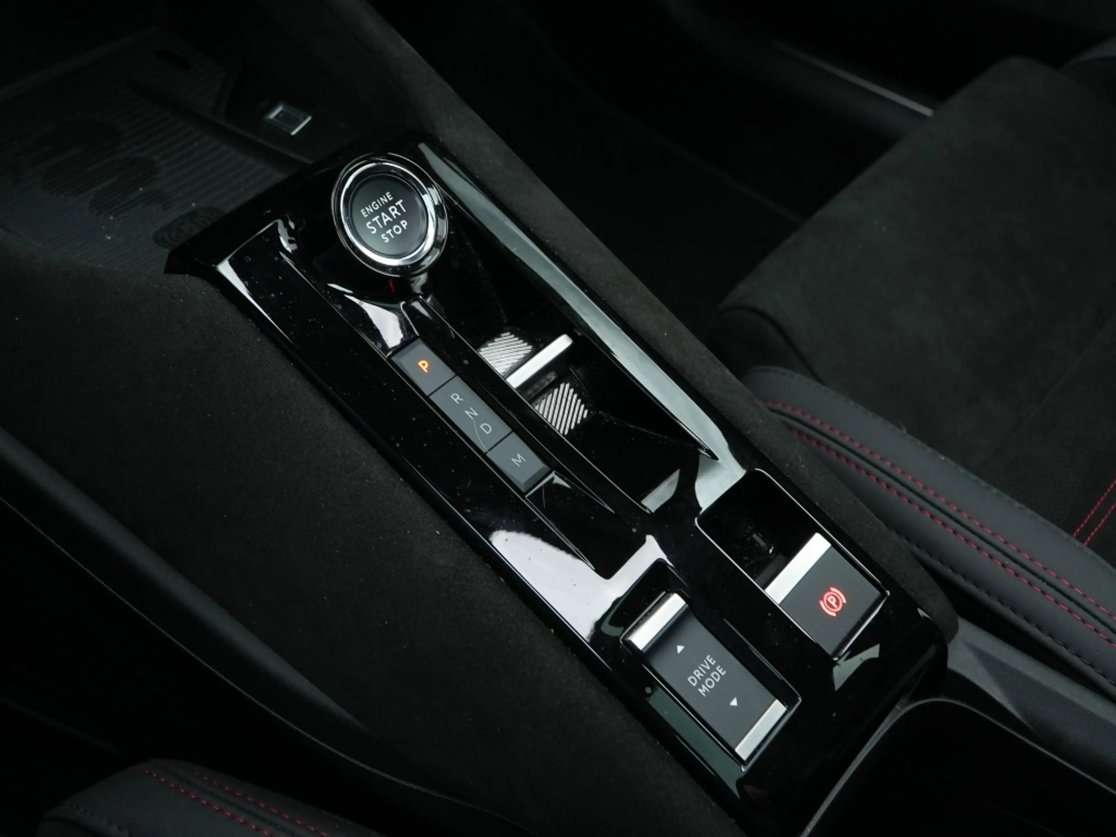 Alfa Romeo Junior 1.2 Turbo 145 PK Ibrida Speciale | Schuifdak | Sab — photo 14