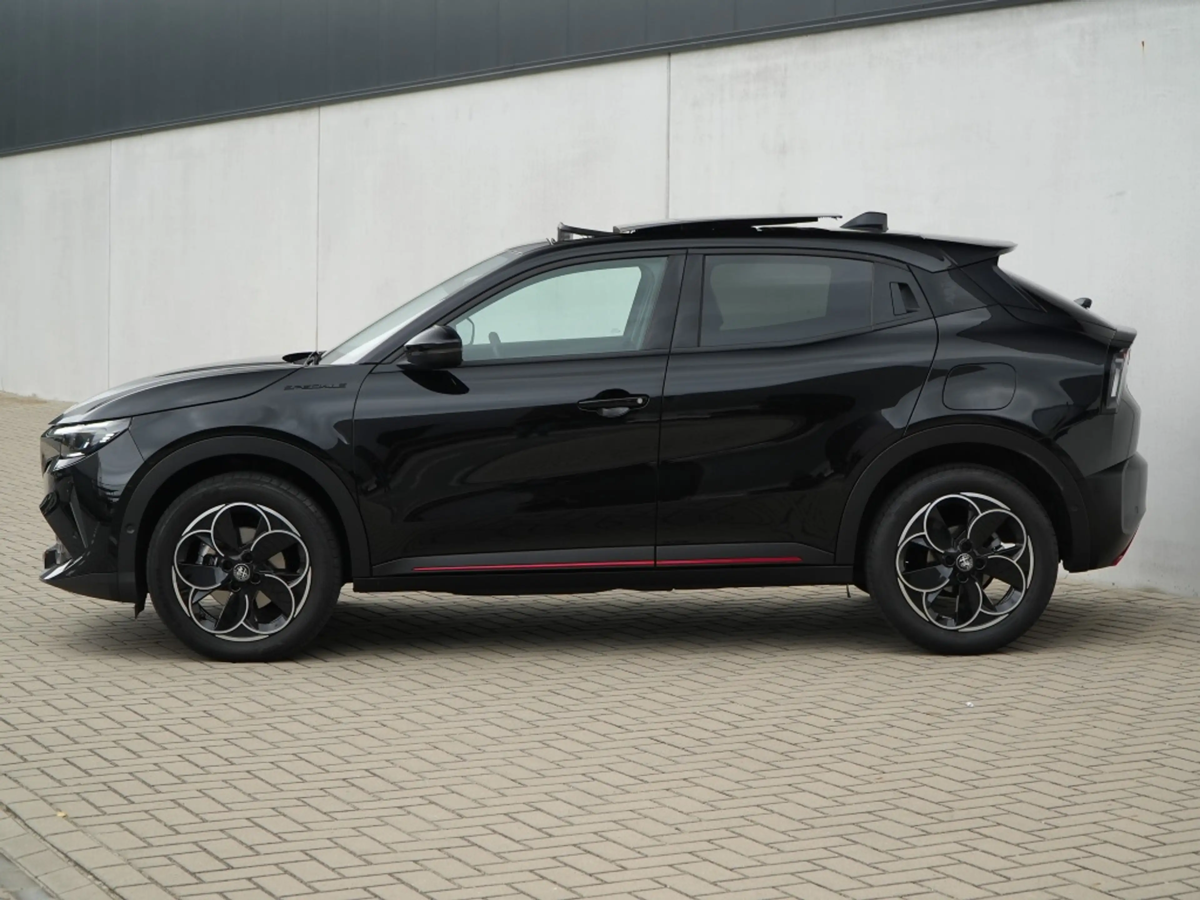 Alfa Romeo Junior 1.2 Turbo 145 PK Ibrida Speciale | Schuifdak | Sab — photo 6