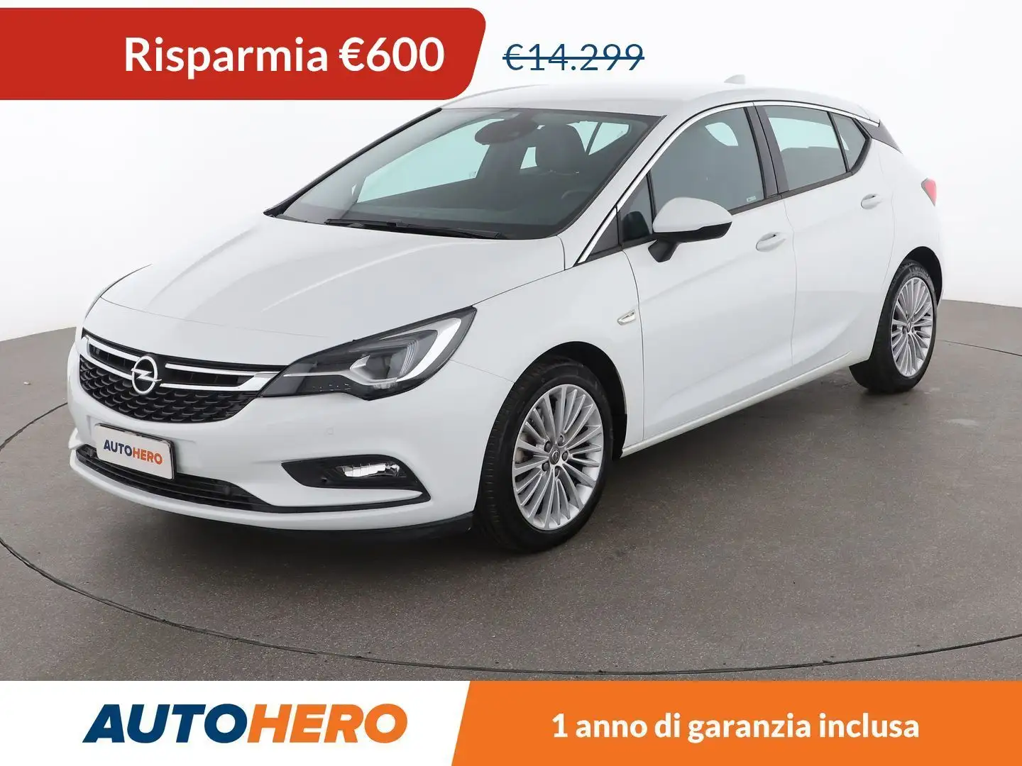 Opel Astra 1.6 SIDI Turbo Innovation 200 CV Bianco - 1
