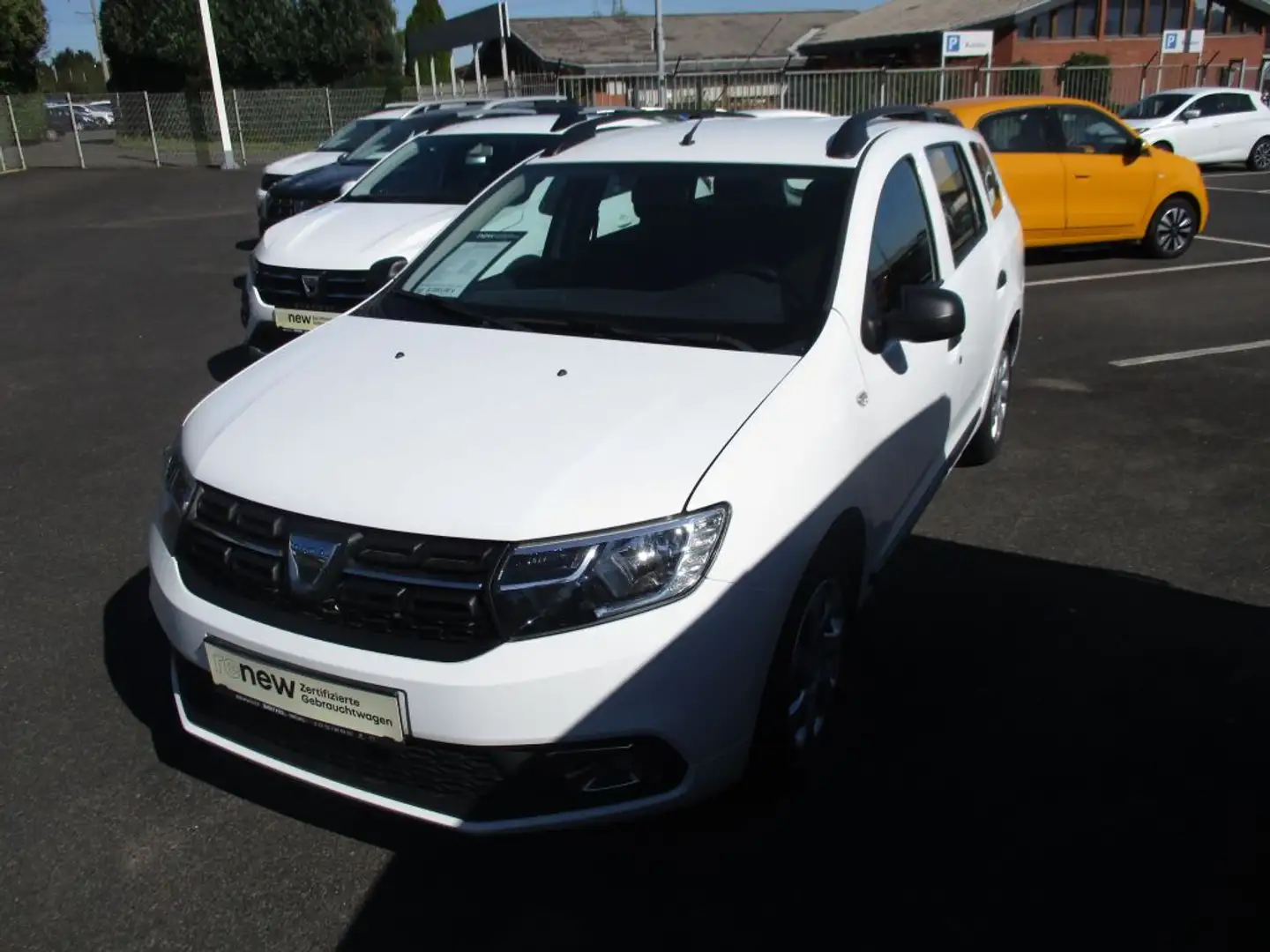 Dacia Logan MCV SCe 75 Essential Weiß - 2