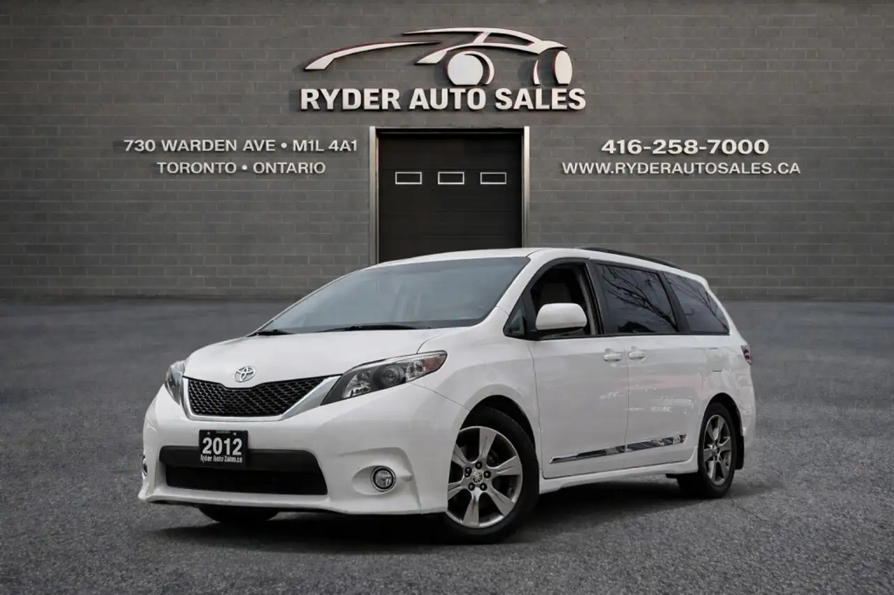 Toyota Sienna снимка Toyota Sienna