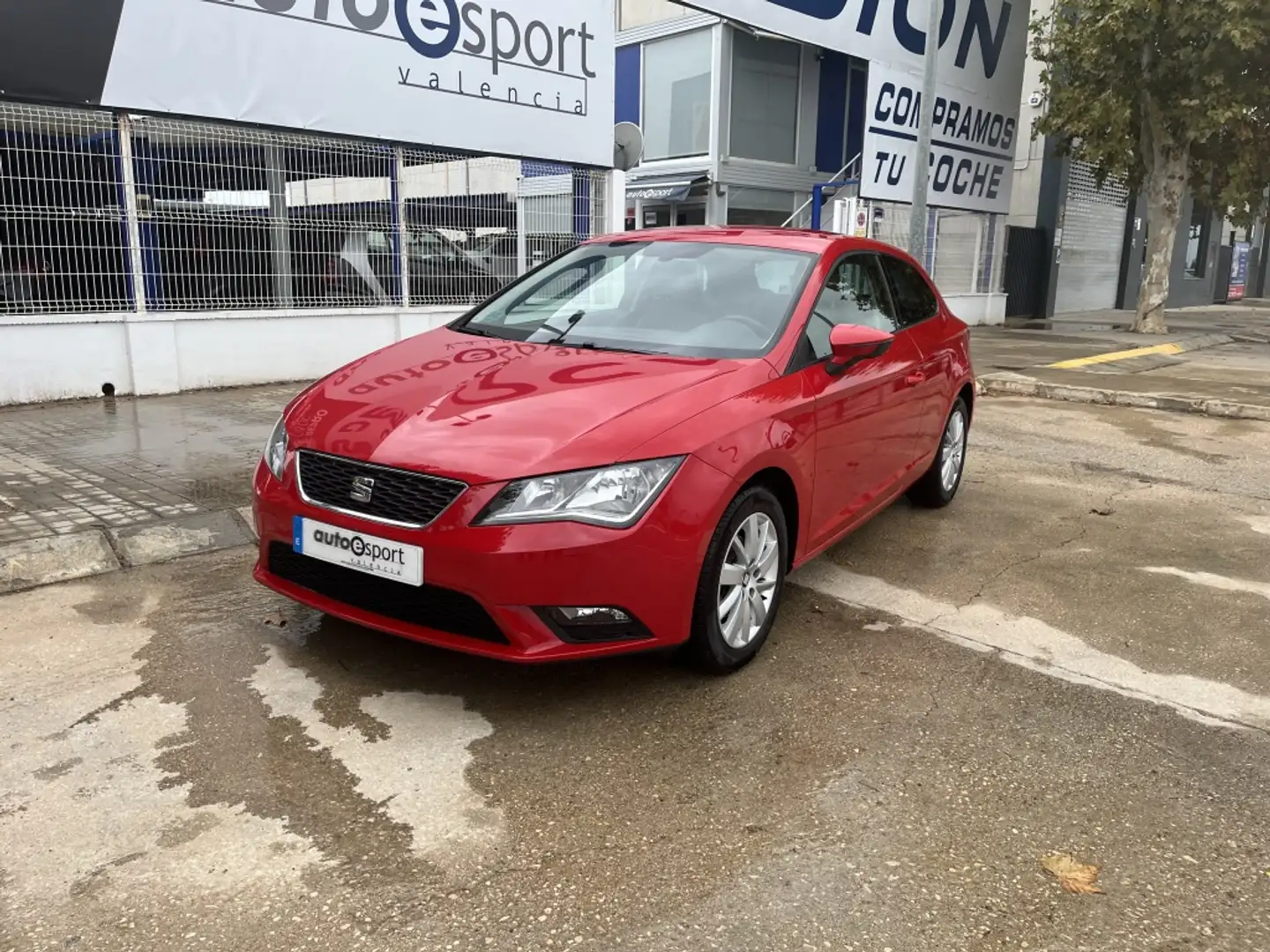 SEAT Leon SC 1.2 TSI S&S Style 110 Rojo - 1